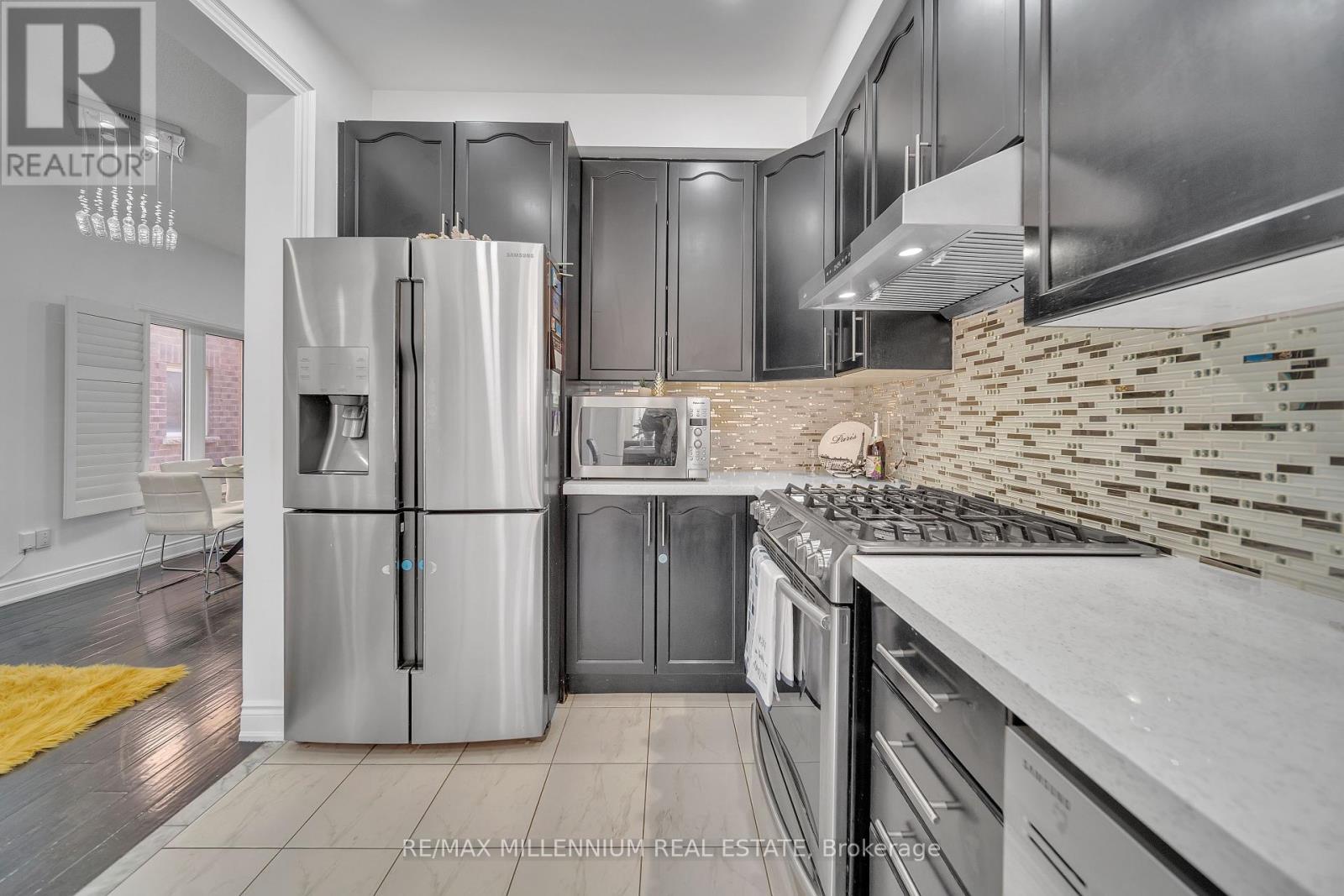 86 Cookview Drive, Brampton, Ontario  L6R 3T6 - Photo 20 - W12044022