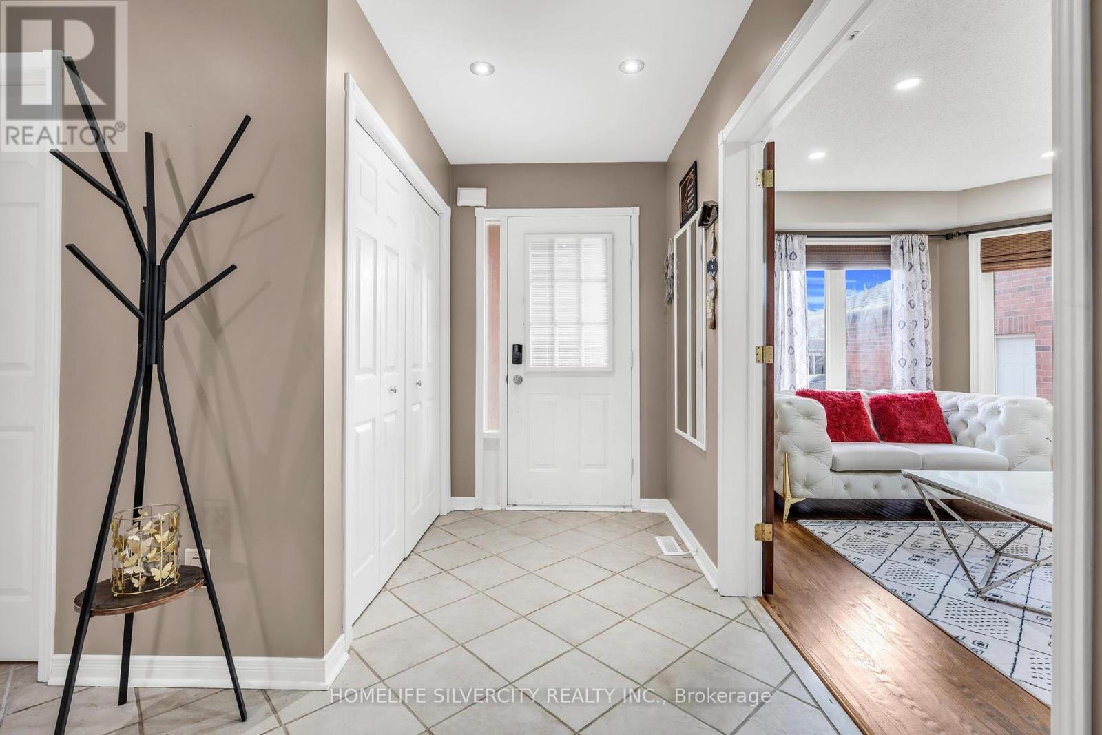 Property at 91 STANDISH STREET image 5