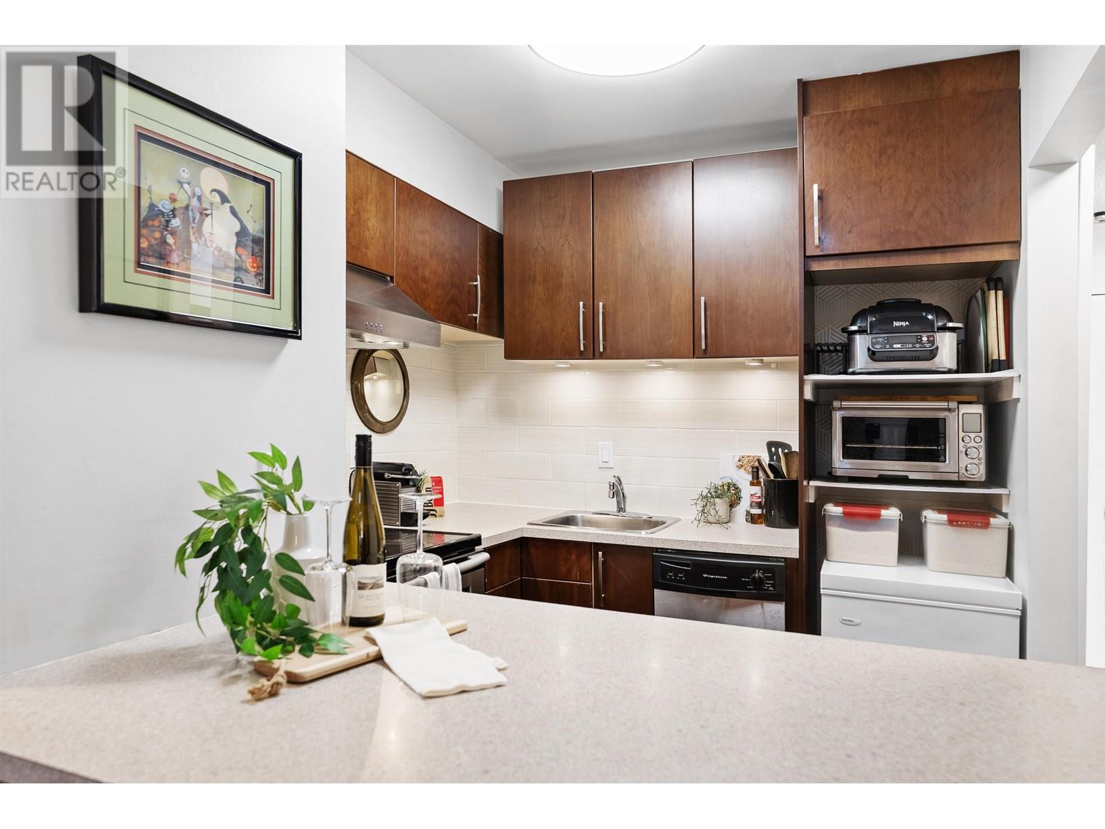317 1545 E 2nd Avenue, Vancouver, British Columbia  V5N 1C8 - Photo 10 - R2982604