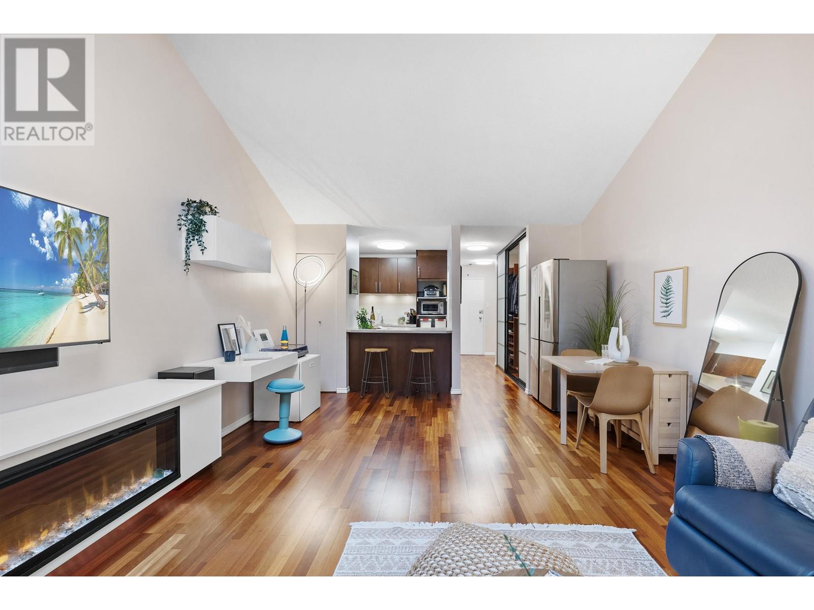317 1545 E 2nd Avenue, Vancouver, British Columbia  V5N 1C8 - Photo 5 - R2982604