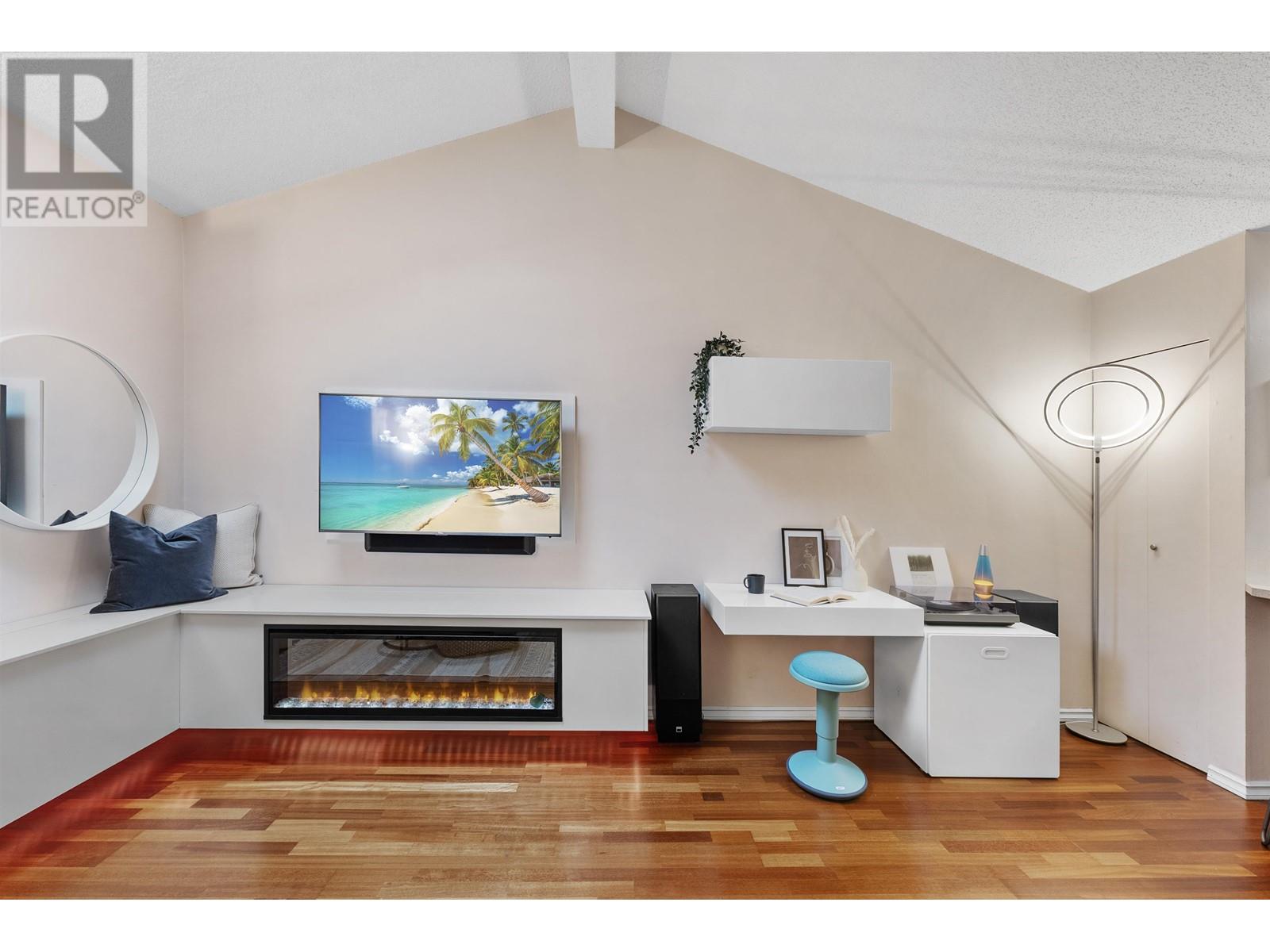 317 1545 E 2nd Avenue, Vancouver, British Columbia  V5N 1C8 - Photo 6 - R2982604