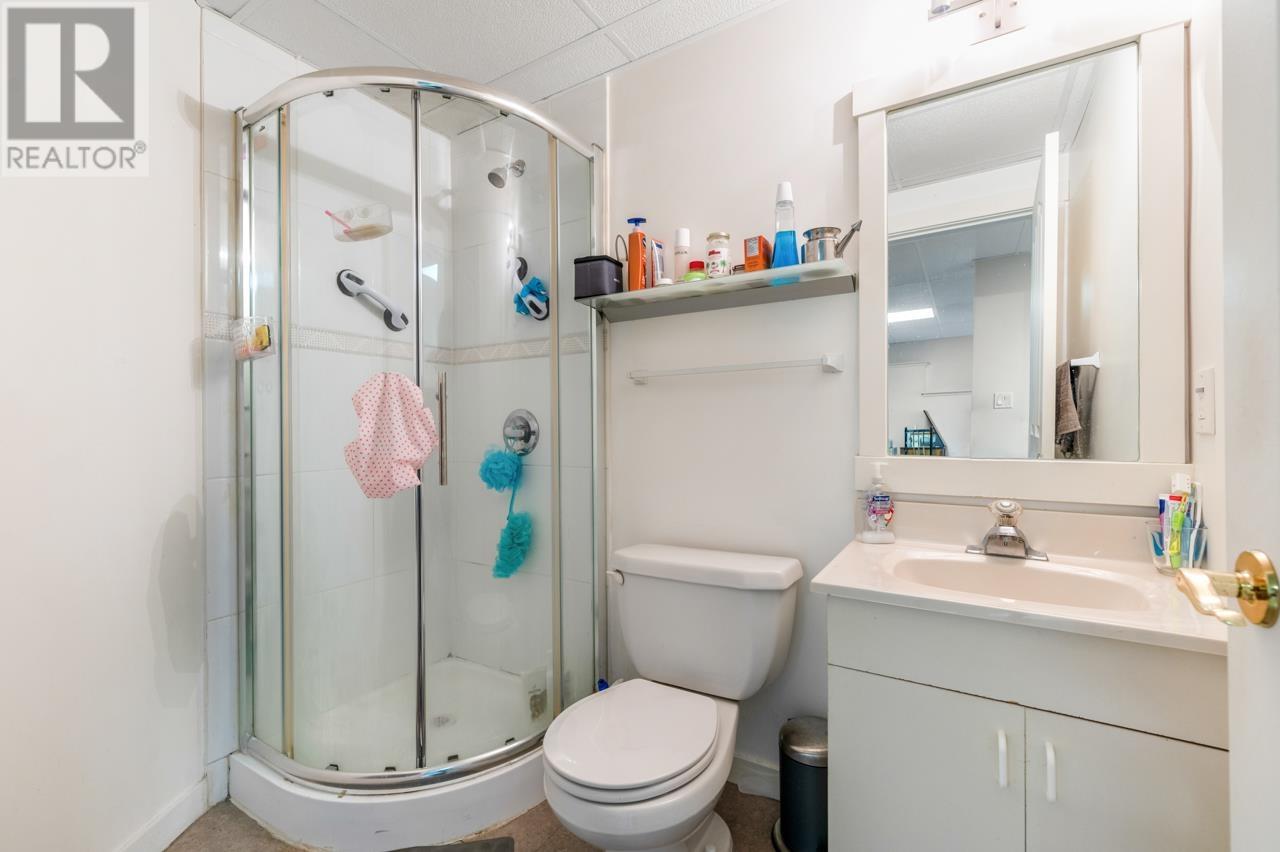 2902 Paul Lake Court, Coquitlam, British Columbia  V3C 6A3 - Photo 19 - R2981708