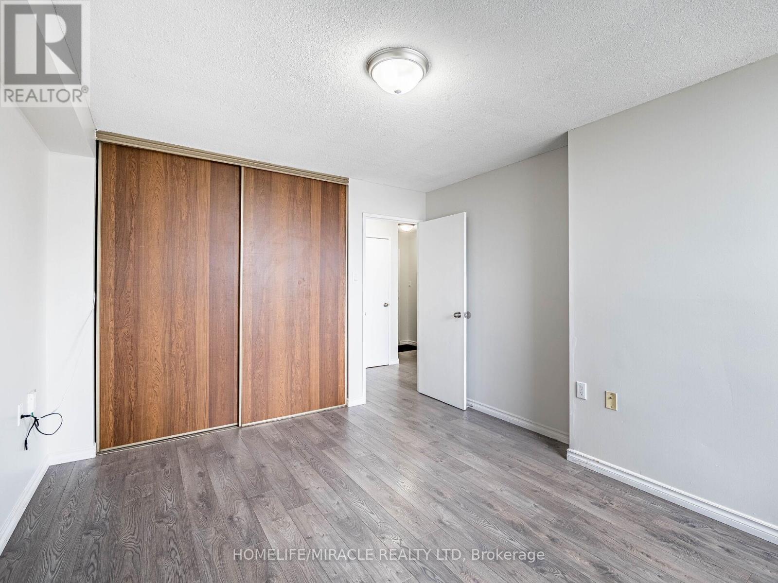 1208 - 18 Knightbridge Road, Brampton, Ontario  L6T 3X5 - Photo 20 - W11425524