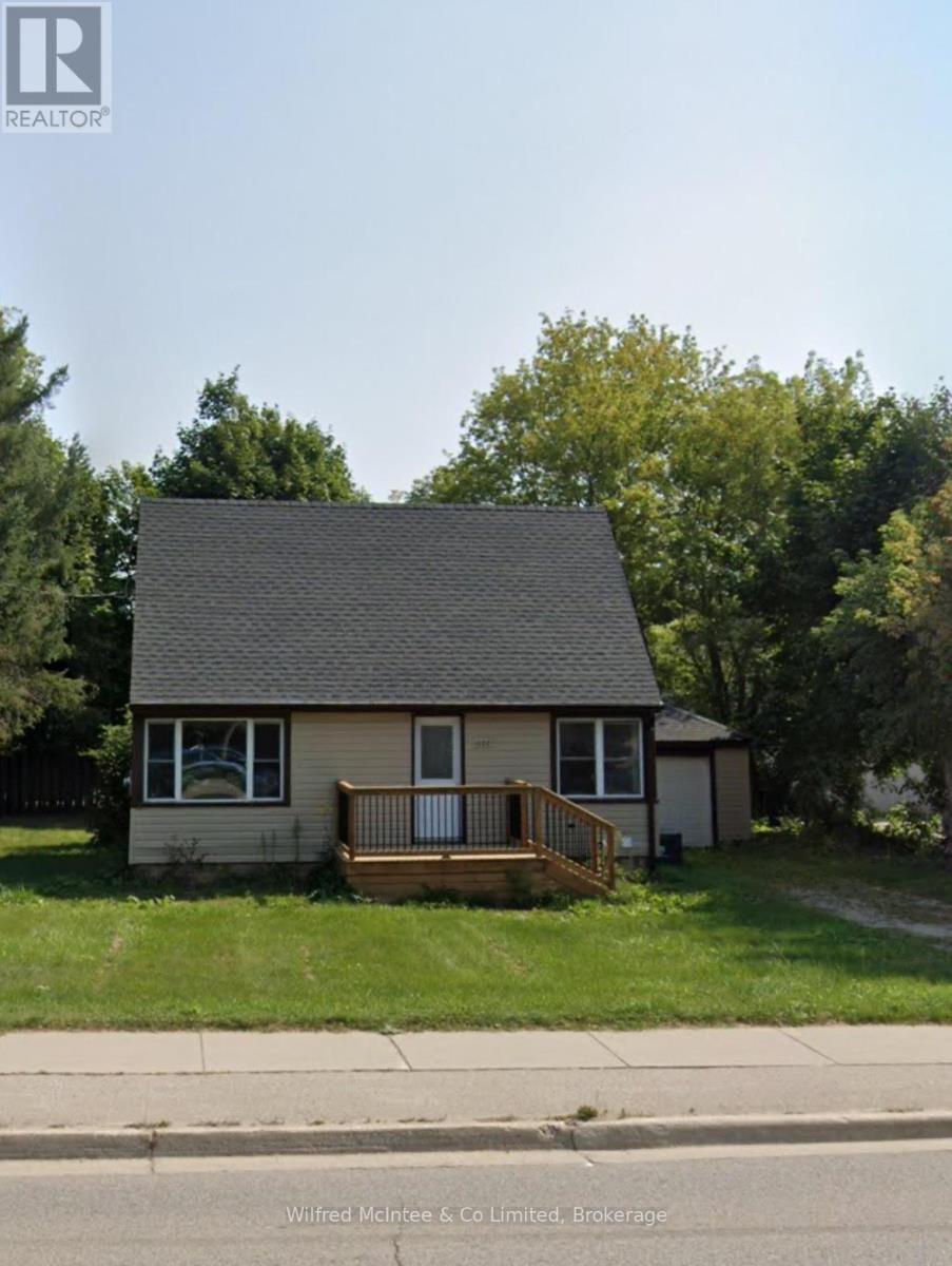 1008 Yonge Street S, Brockton, Ontario  N0G 2V0 - Photo 4 - X12039612