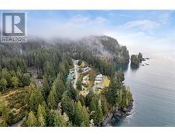 29 6340 Cerantes Rd Port Renfrew, Port Renfrew, Ca