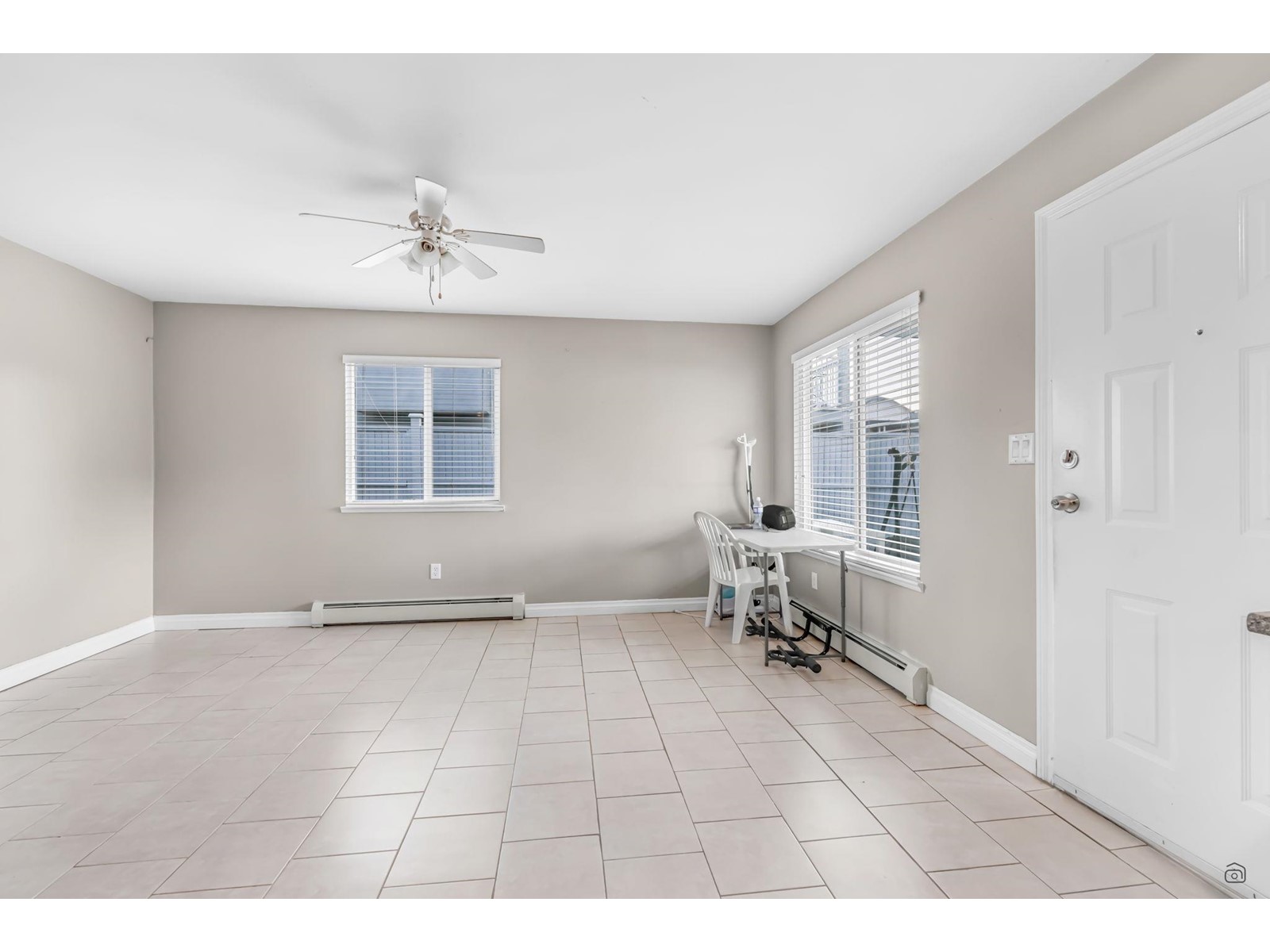 3527 Wagner Drive, Abbotsford, British Columbia  V2T 6V3 - Photo 27 - R2958819