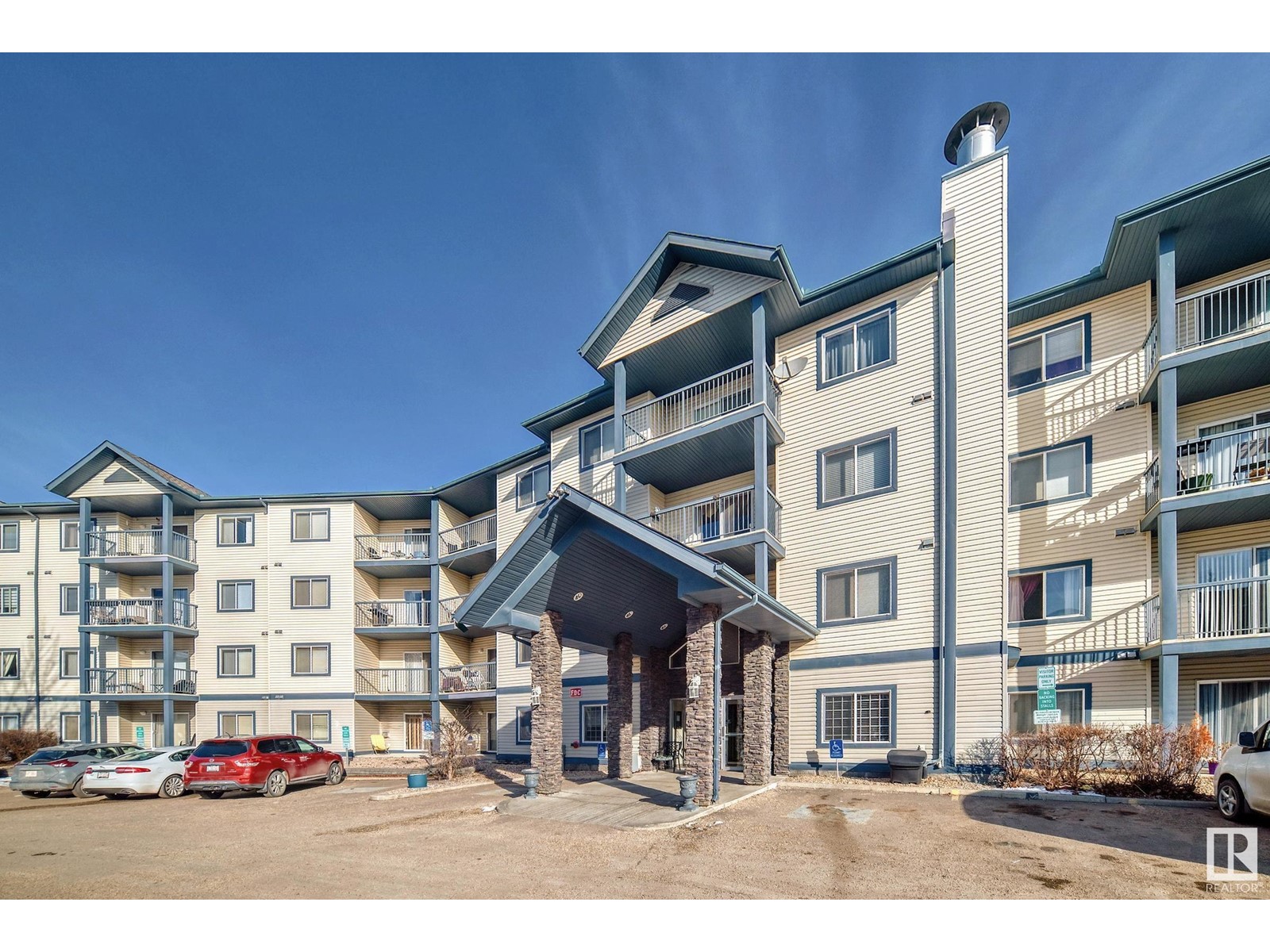 Property at #339 16311 95 ST NW image 3