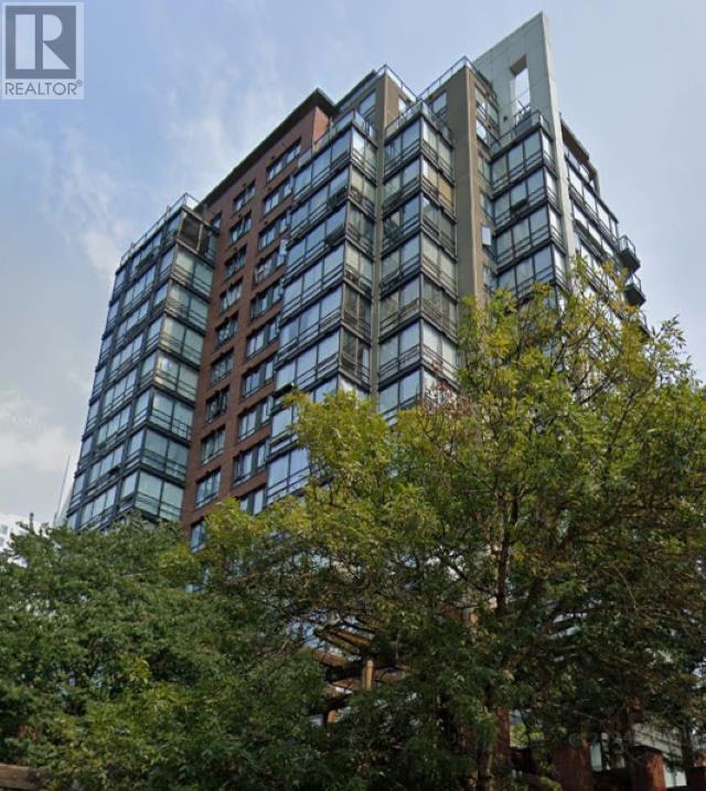 15D 139 DRAKE STREET, vancouver, British Columbia