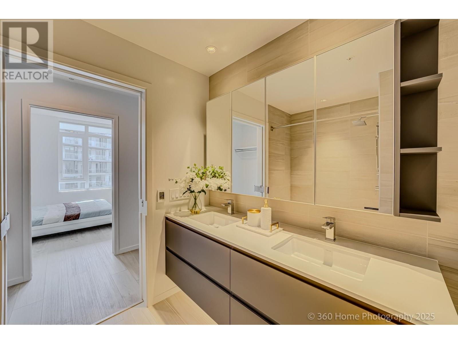 1006 6788 Minoru Boulevard, Richmond, British Columbia  V6Y 0M6 - Photo 10 - R2982578