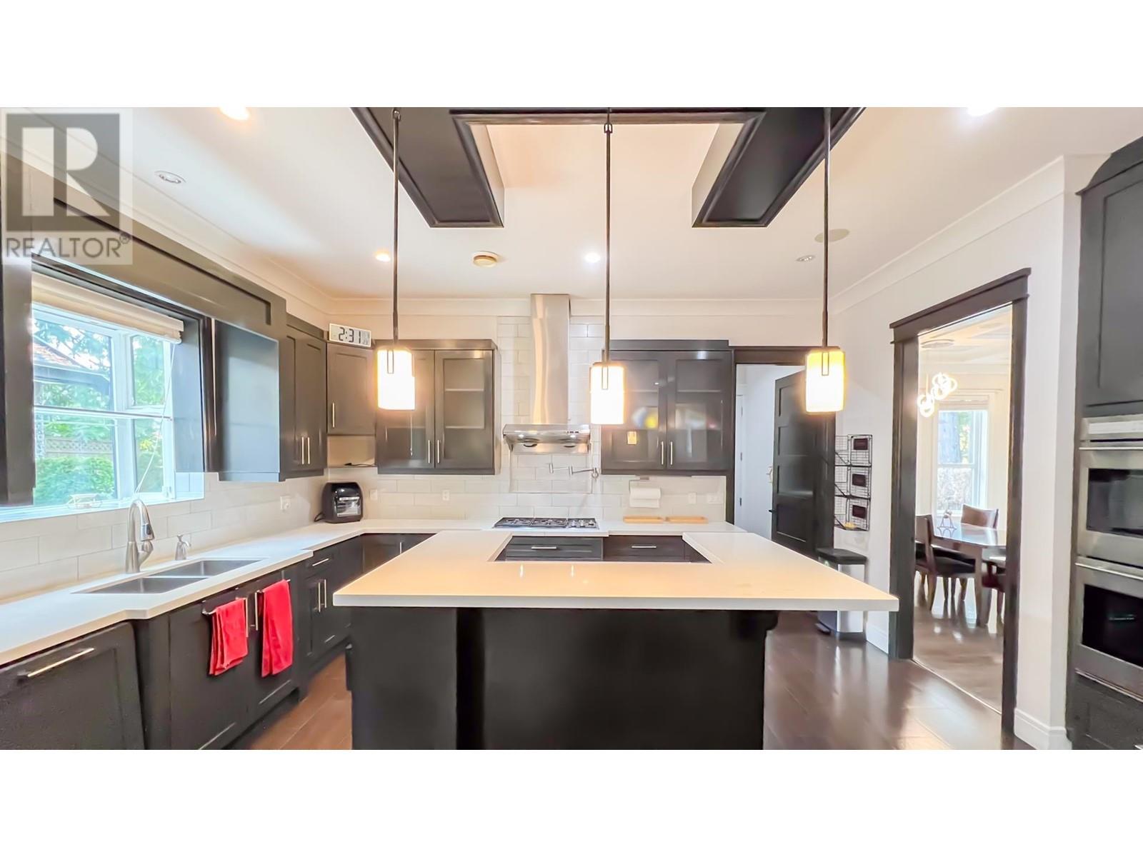 7418 Stanley Street, Burnaby, British Columbia  V5E 3Z7 - Photo 10 - R2982636