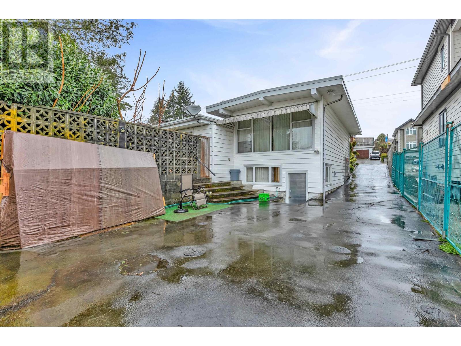 6242 Kitchener Street, Burnaby, British Columbia  V5B 2J4 - Photo 28 - R2982631