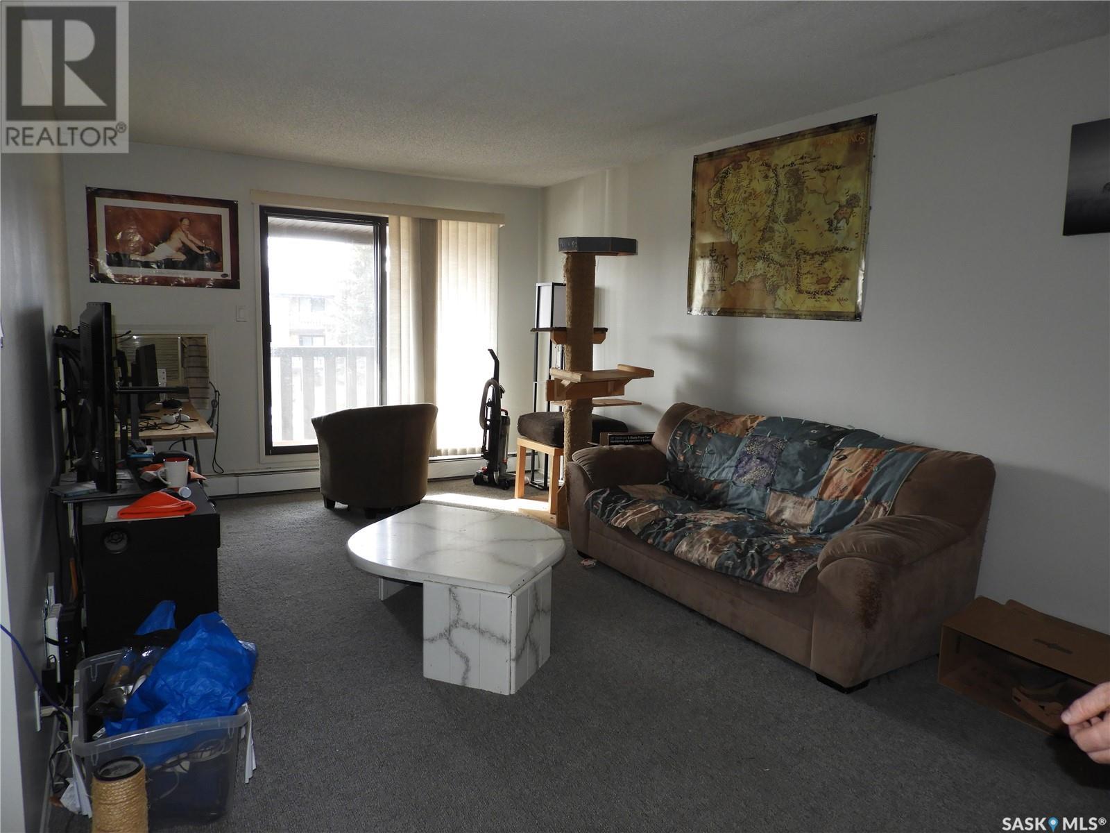 Property at 308 311 Tait CRESCENT image 4