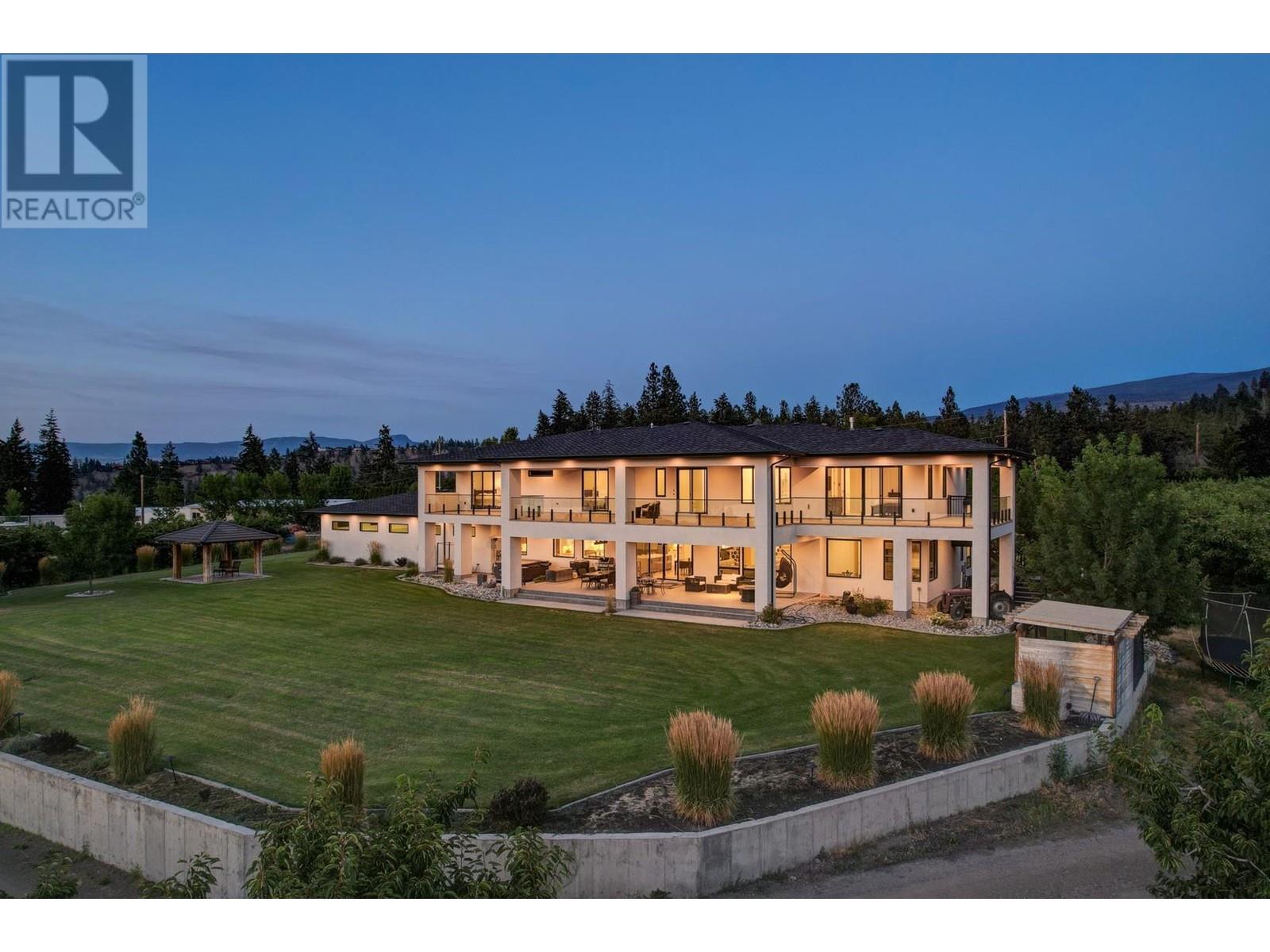 590 Barnaby Road, Kelowna, British Columbia  V1W 4N7 - Photo 8 - 10337770