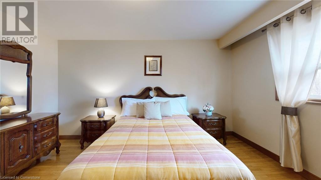 71 Fairview Road W, Mississauga, Ontario  L5B 1K7 - Photo 24 - 40710824