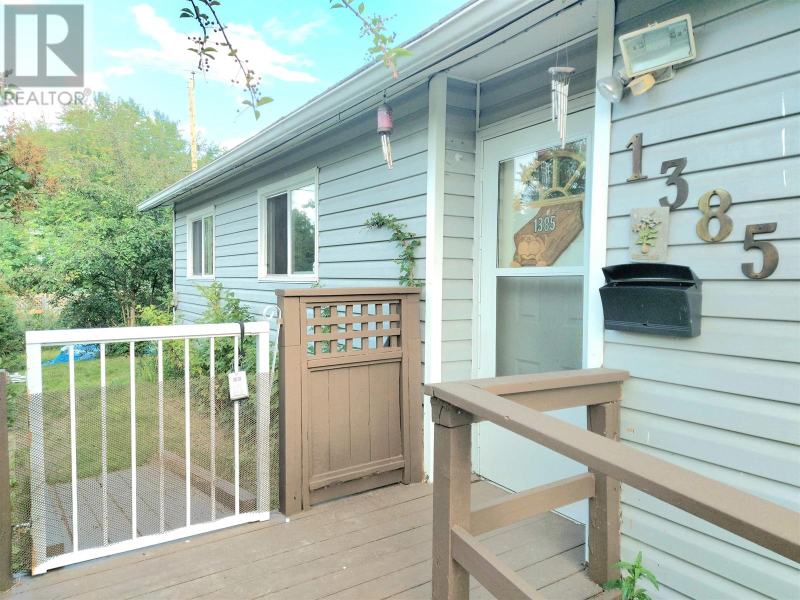 Property at 1385 MILBURN AVENUE image 3