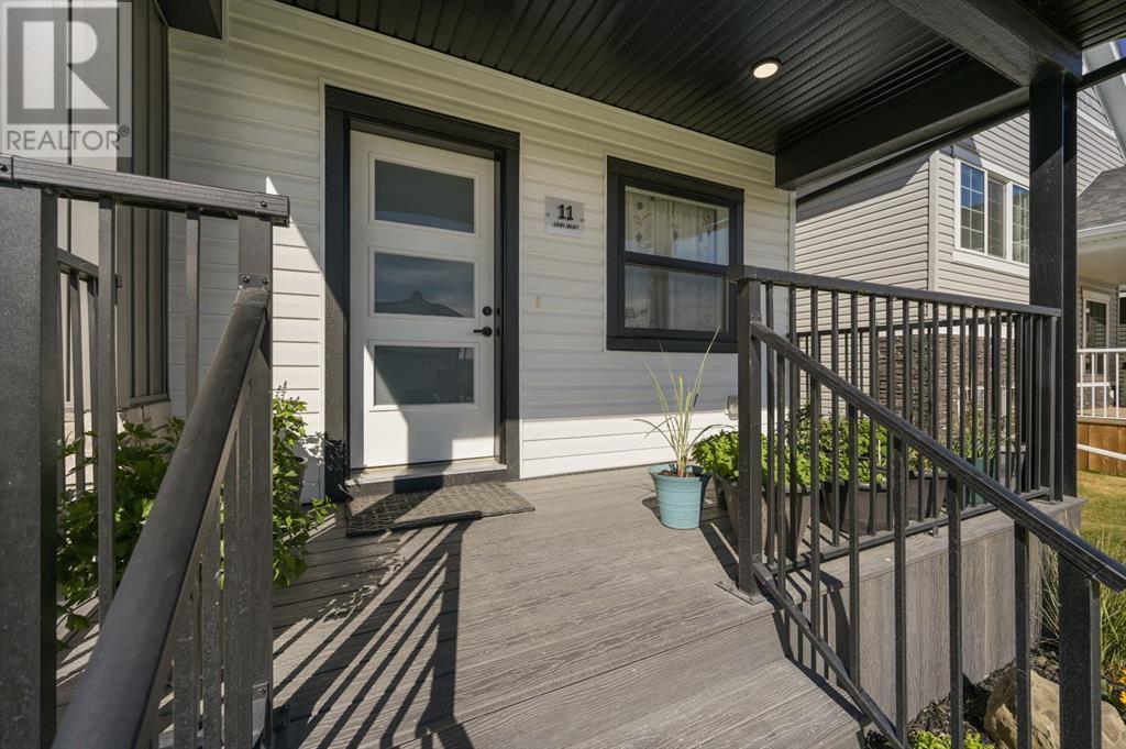 Property at 11 Ian Way image 5