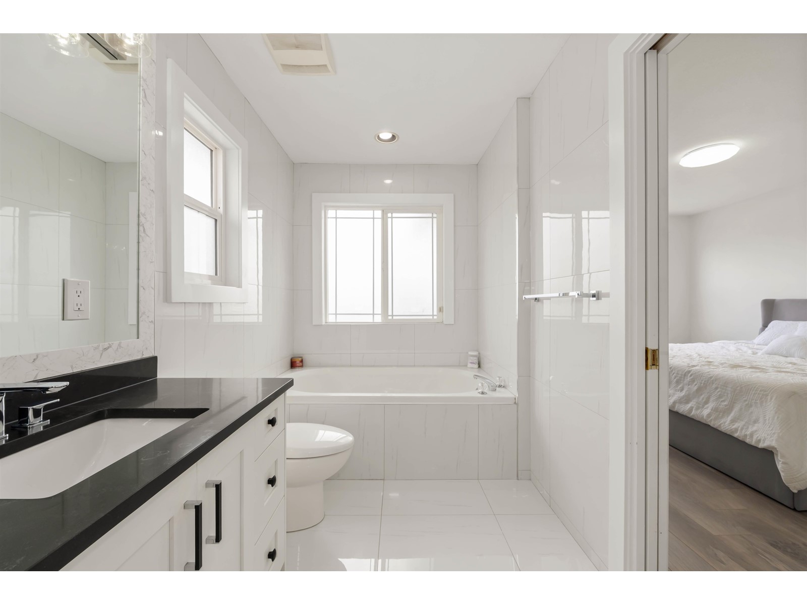 8521 168 Street, Surrey, British Columbia  V4N 5A6 - Photo 14 - R2982476
