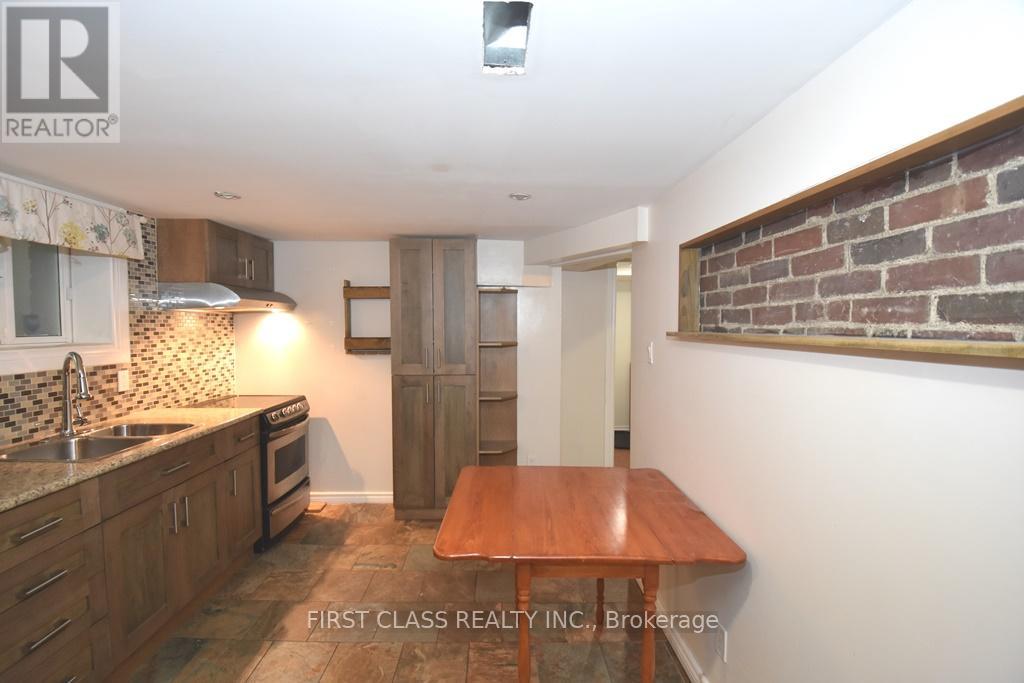 102 Greenwood Avenue, Toronto, Ontario  M4L 2P6 - Photo 20 - E12041523