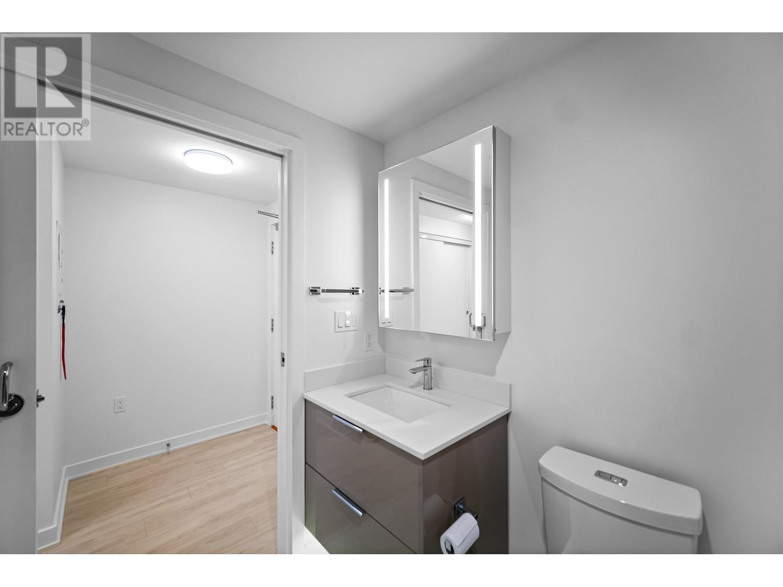 602 1401 Hunter Street, North Vancouver, British Columbia  V7J 0E2 - Photo 10 - R2974337