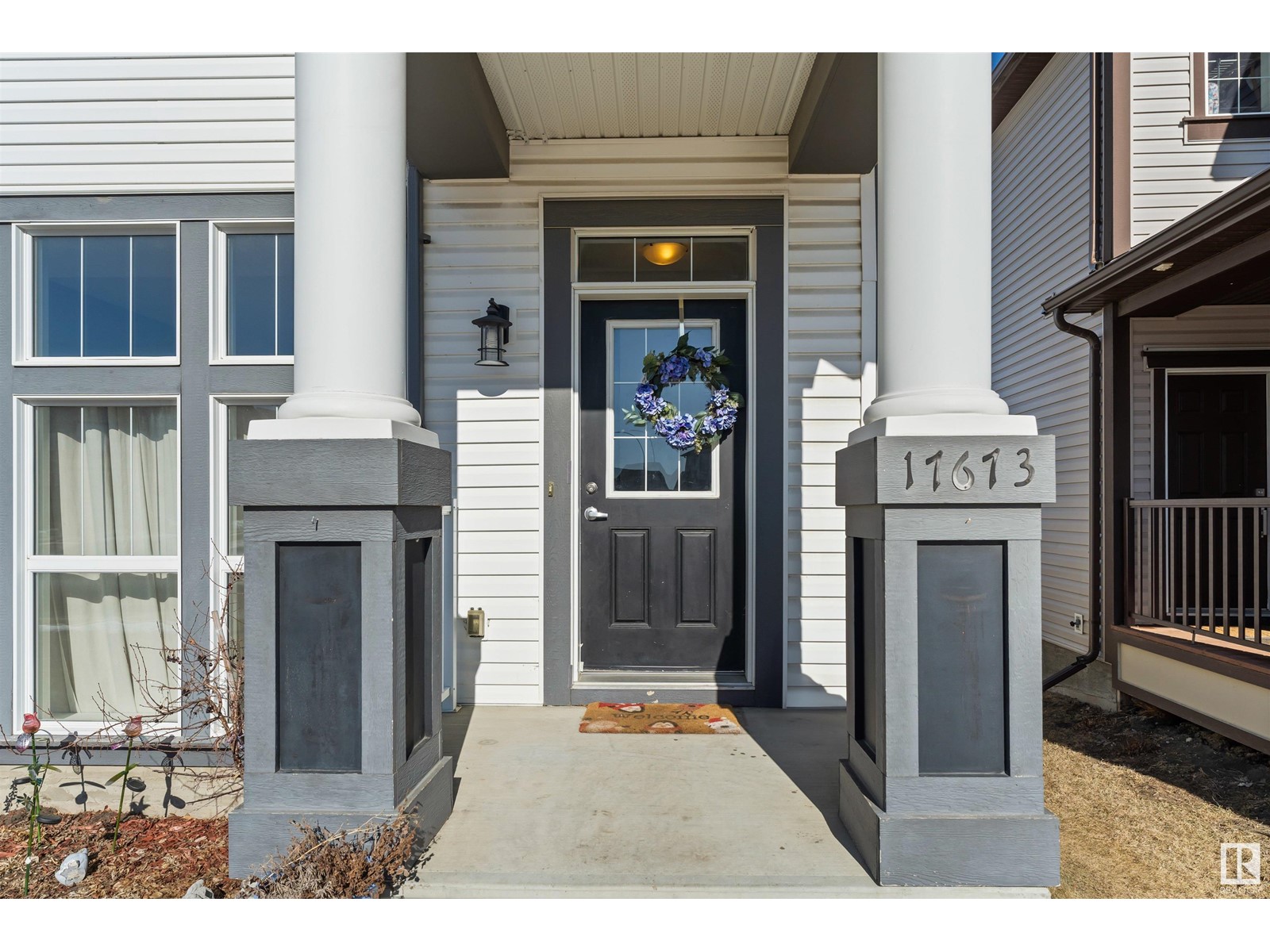 Property at 17673 60A ST NW NW image 4