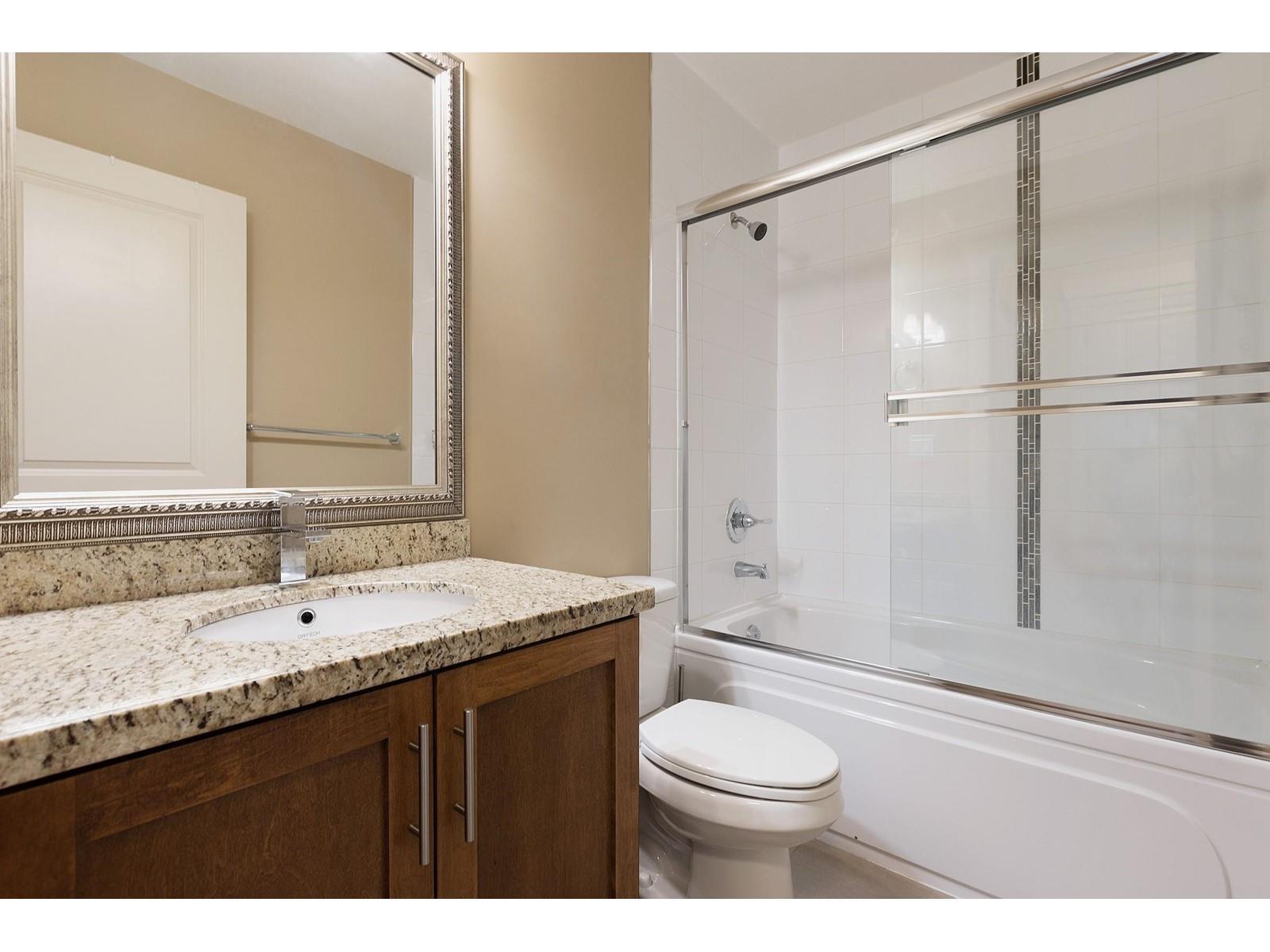 411 8168 120a Street, Surrey, British Columbia  V3W 3P3 - Photo 21 - R2982423