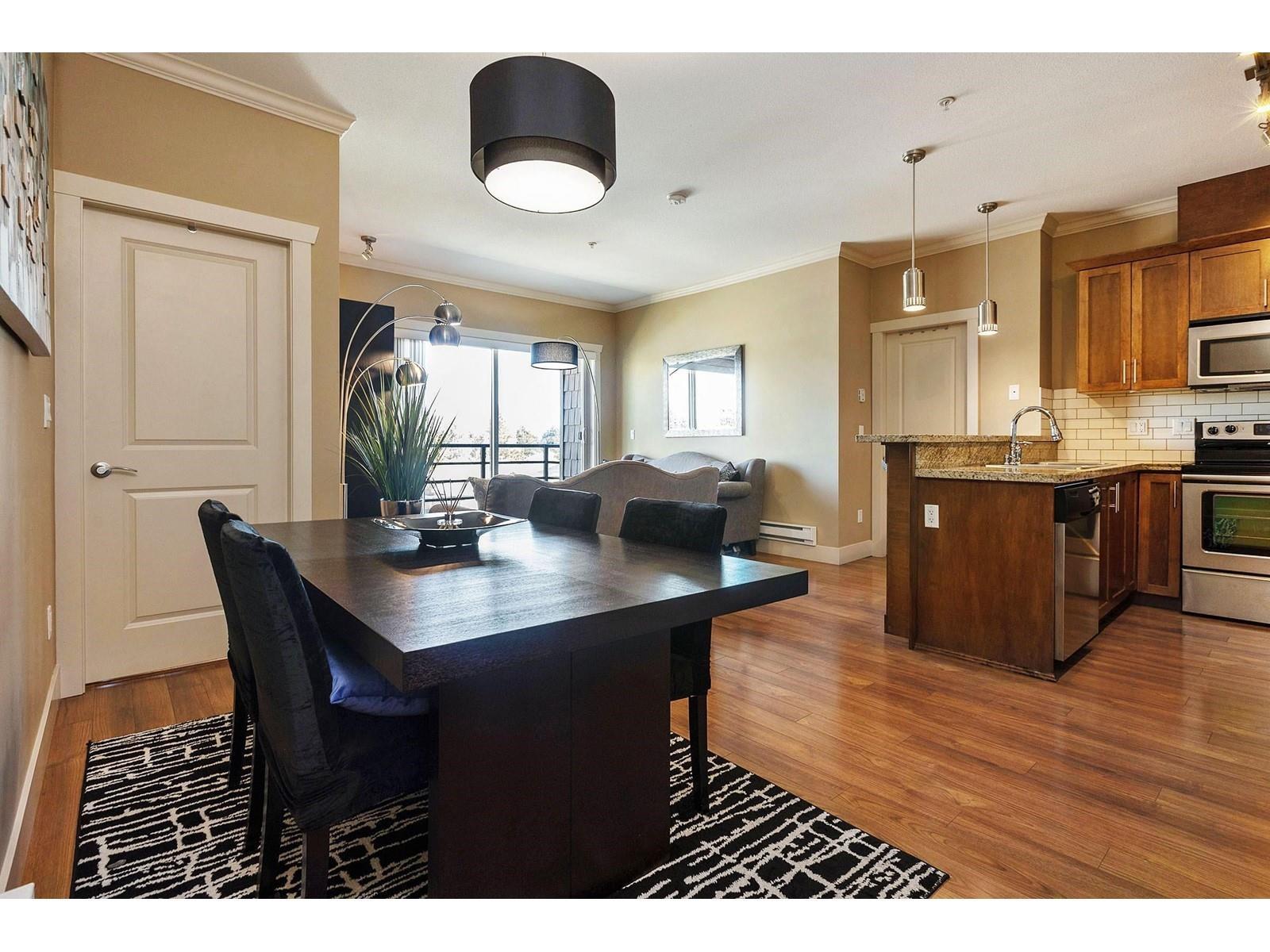 411 8168 120a Street, Surrey, British Columbia  V3W 3P3 - Photo 8 - R2982423