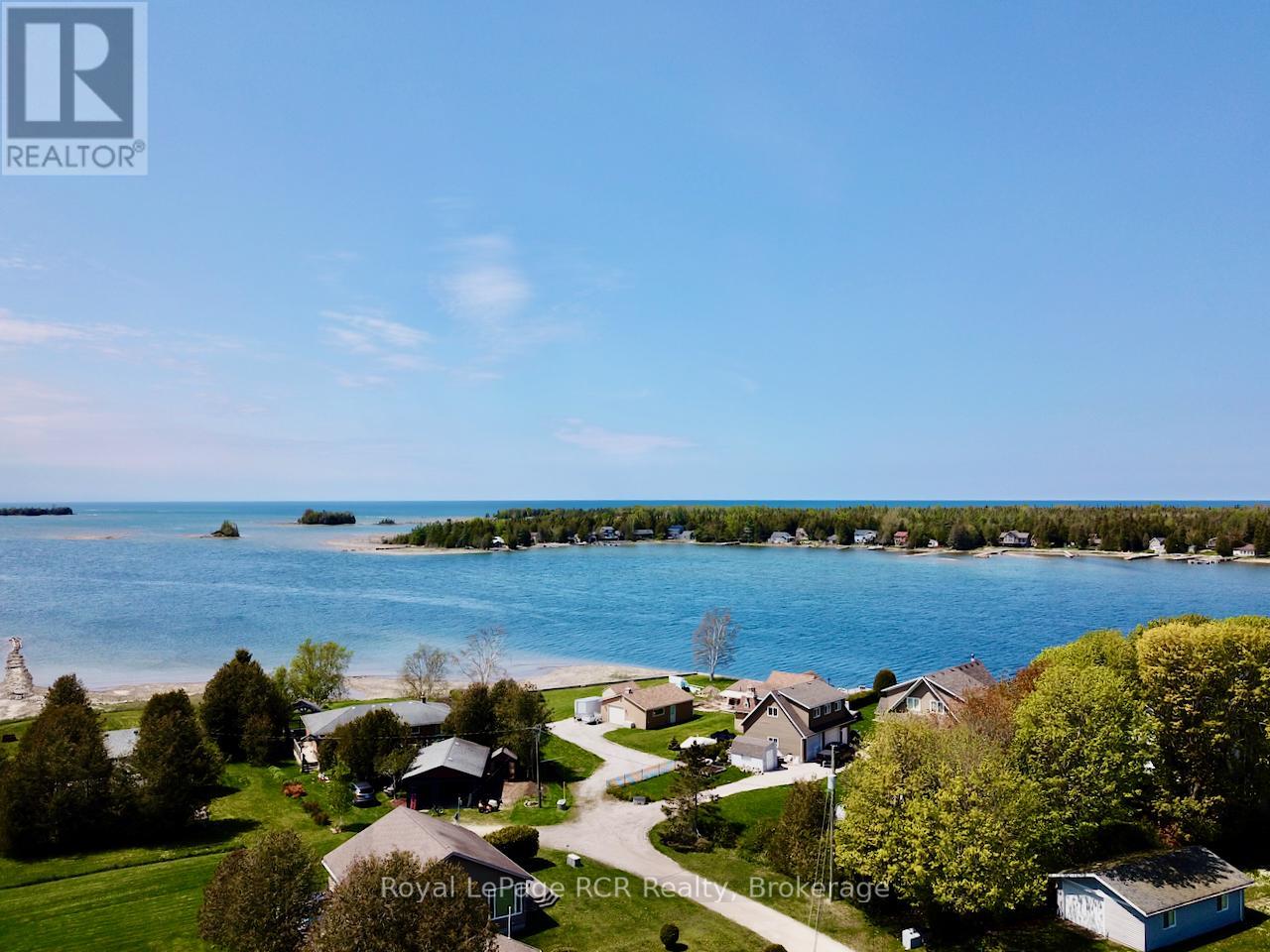 5 Mill Point Road, Northern Bruce Peninsula, Ontario  N0H 1W0 - Photo 43 - X12044177