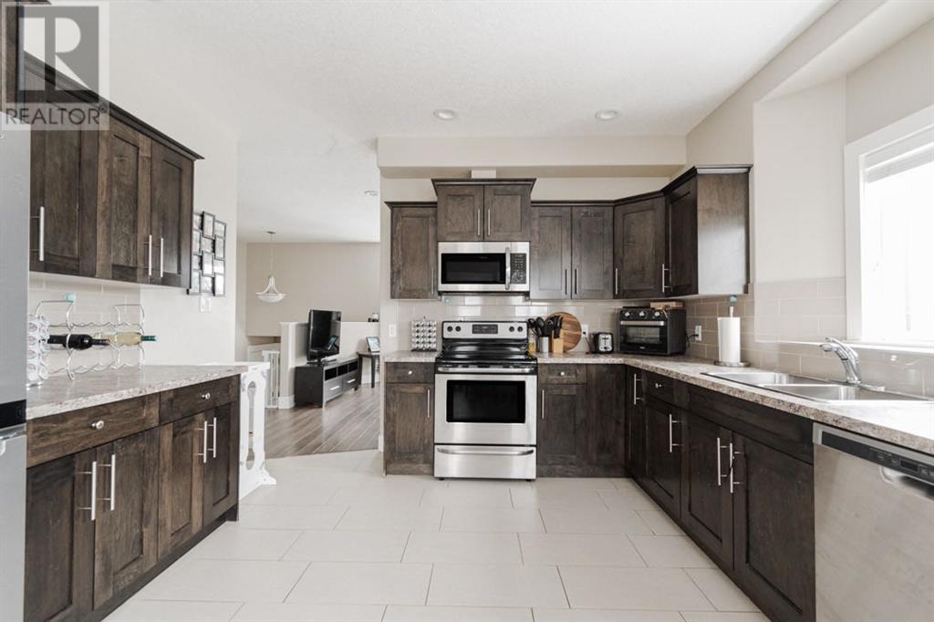 124 Warren Way, Fort Mcmurray, Alberta  T9H 5J4 - Photo 10 - A2205261