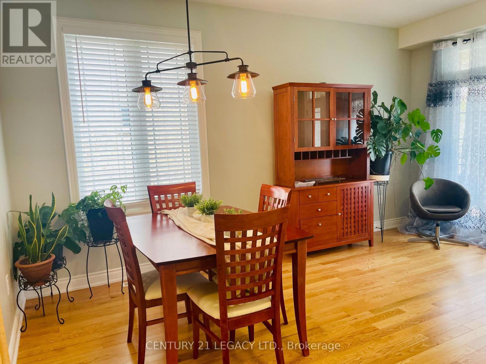 86 Sydie Lane, New Tecumseth, Ontario  L0G 1W0 - Photo 8 - N12044190