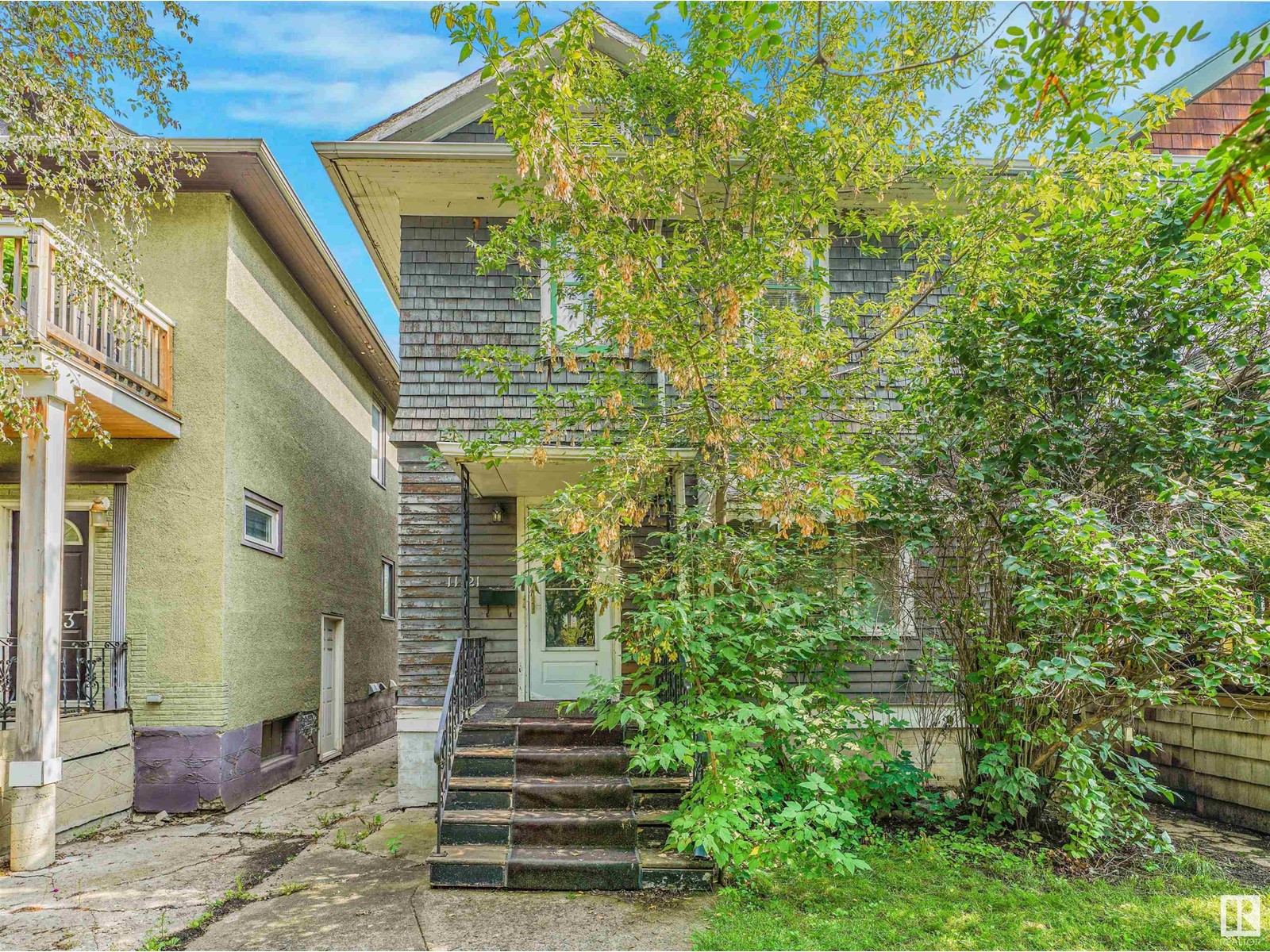 Property at 11121 127 ST NW image 3