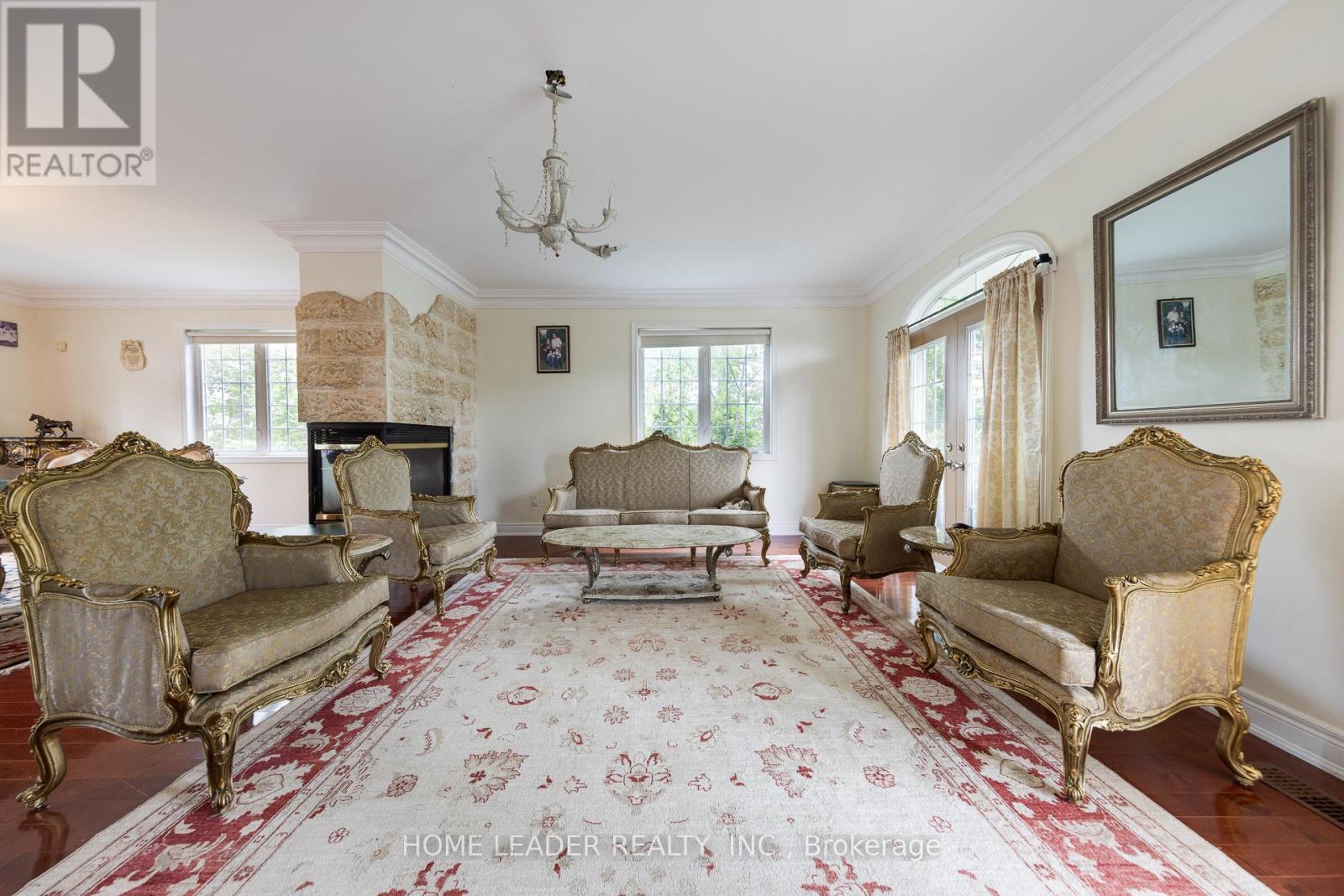 Property at 135 SPRUCE AVENUE image 4