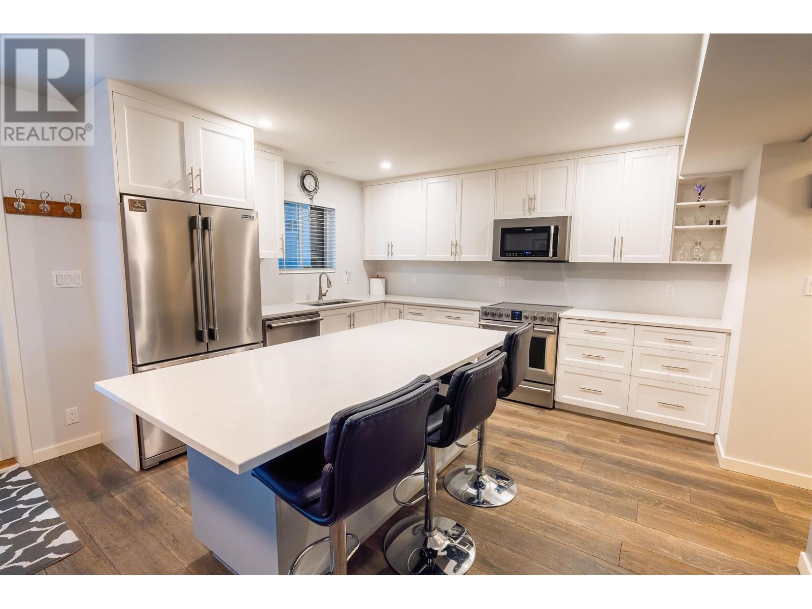 320 Nelson Street, Coquitlam, British Columbia  V3K 4N3 - Photo 16 - R2980194