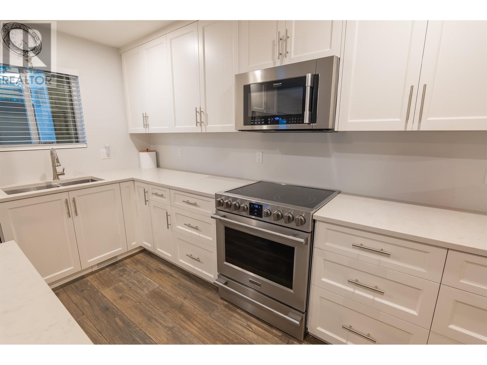 320 Nelson Street, Coquitlam, British Columbia  V3K 4N3 - Photo 17 - R2980194