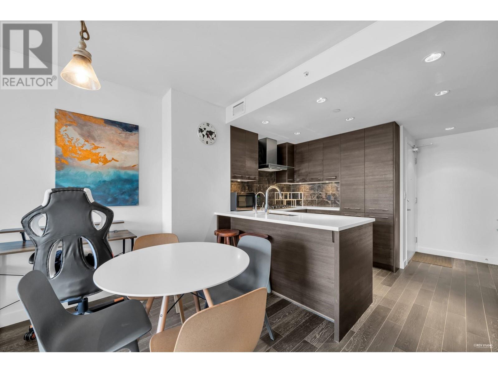 807 7488 Lansdowne Road, Richmond, British Columbia  V7C 0B9 - Photo 5 - R2982424