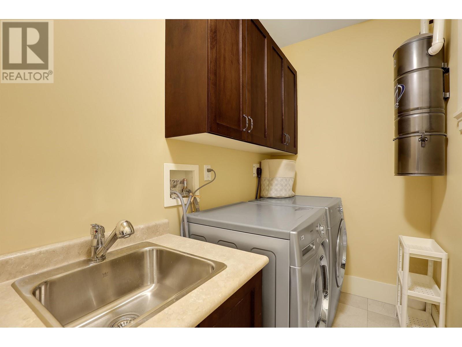 6616 Wiltshire Street, Vancouver, British Columbia  V6P 5G7 - Photo 24 - R2981933