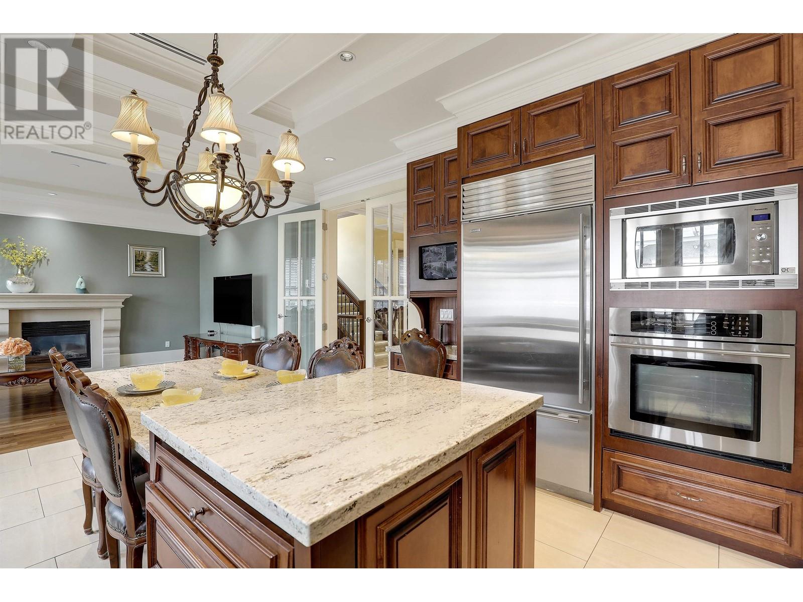 6616 Wiltshire Street, Vancouver, British Columbia  V6P 5G7 - Photo 12 - R2981933