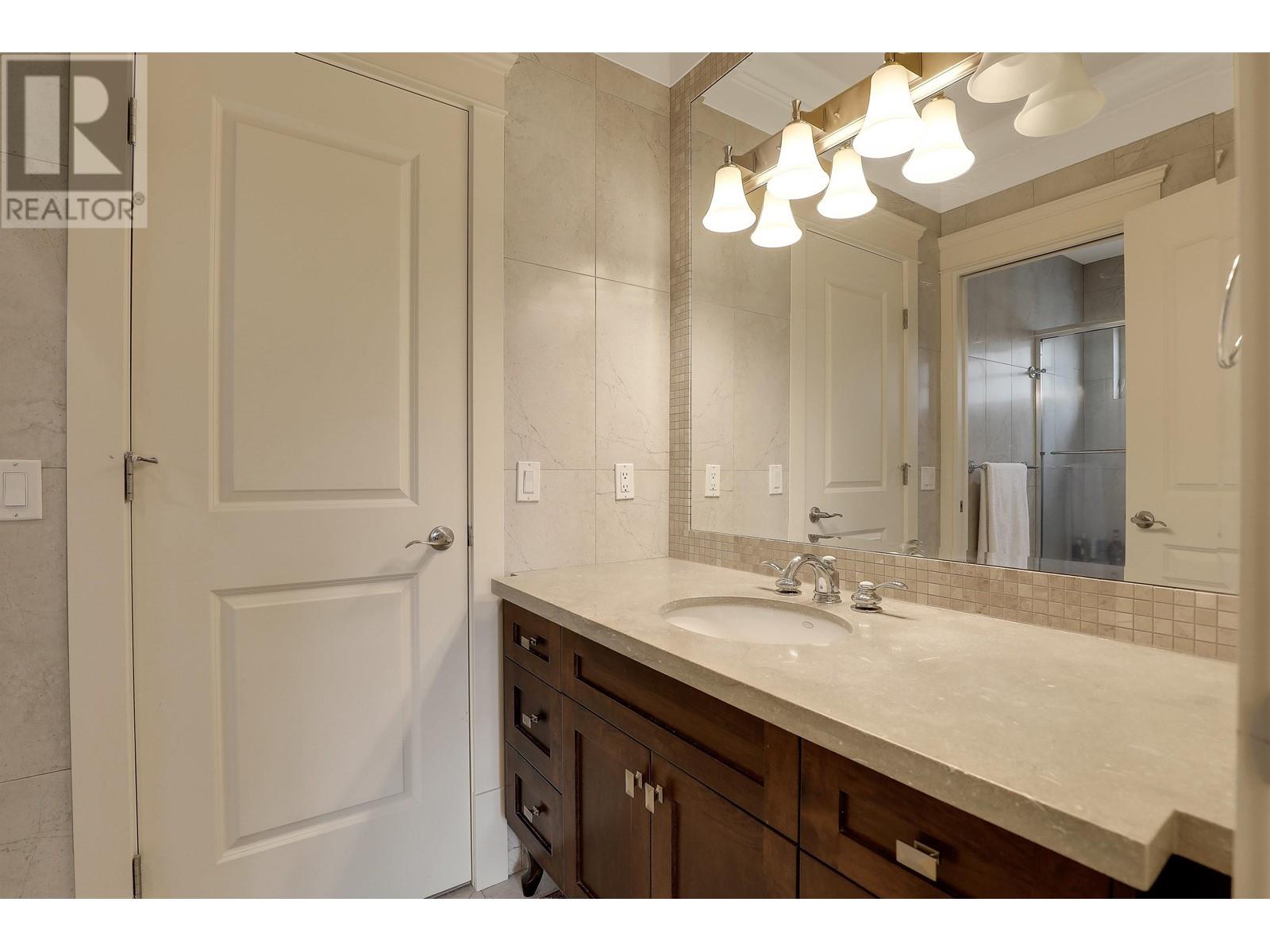 6616 Wiltshire Street, Vancouver, British Columbia  V6P 5G7 - Photo 31 - R2981933