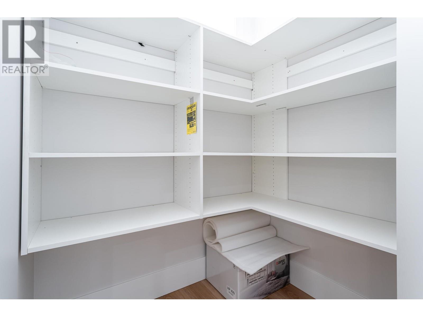 3409 Victoria Drive, Coquitlam, British Columbia  V3B 2V5 - Photo 11 - R2979747