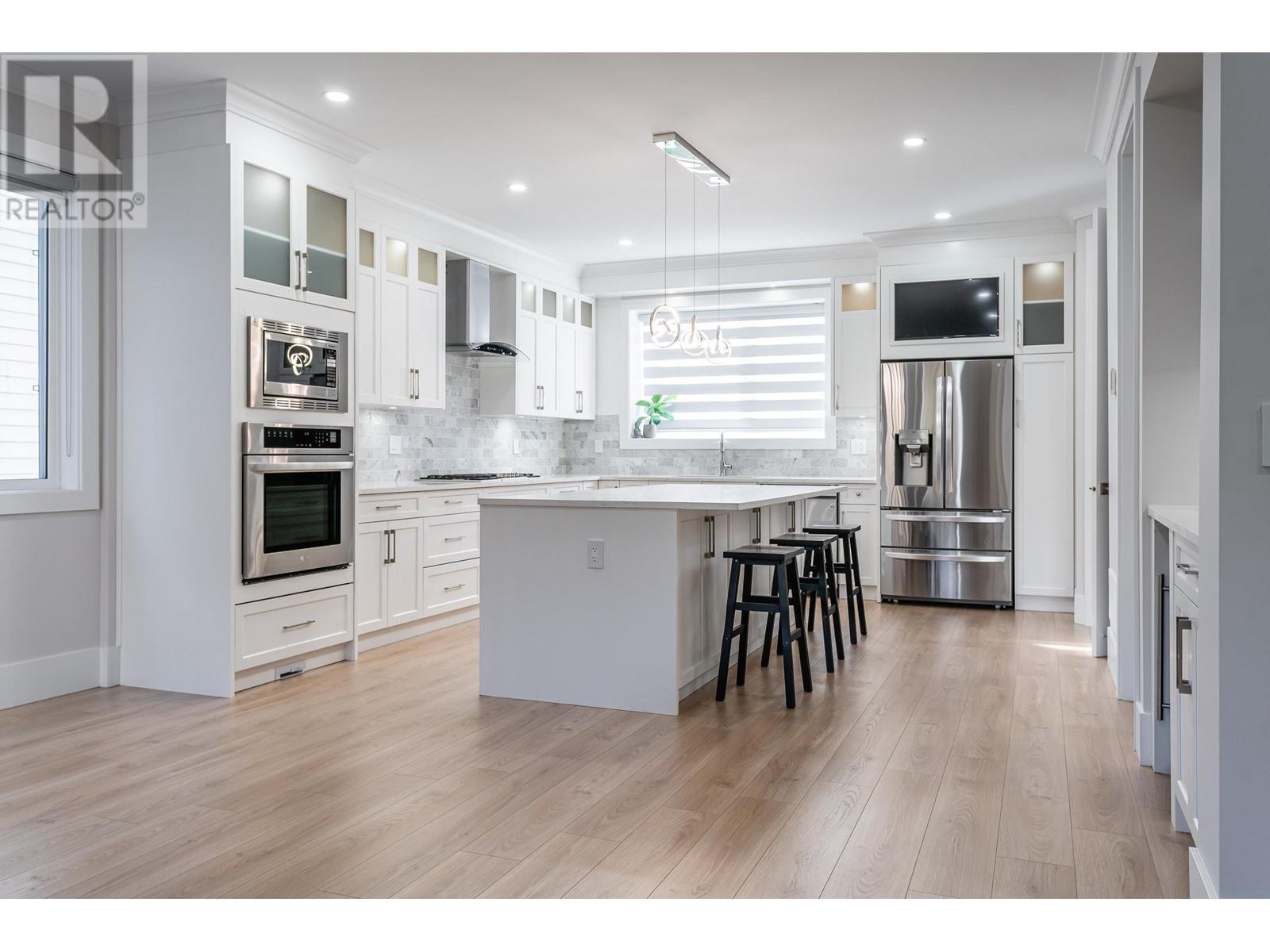 3409 Victoria Drive, Coquitlam, British Columbia  V3B 2V5 - Photo 5 - R2979747