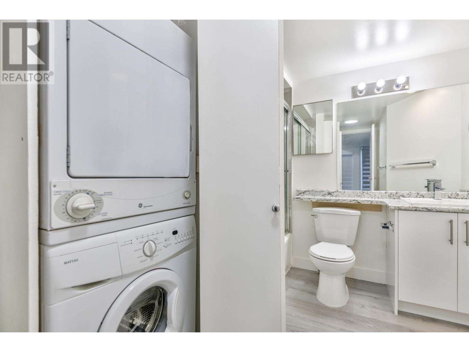 Listing Picture 14 of 19 : 118 811 W 7TH AVENUE, Vancouver / 溫哥華 - 魯藝地產 Yvonne Lu Group - MLS Medallion Club Member