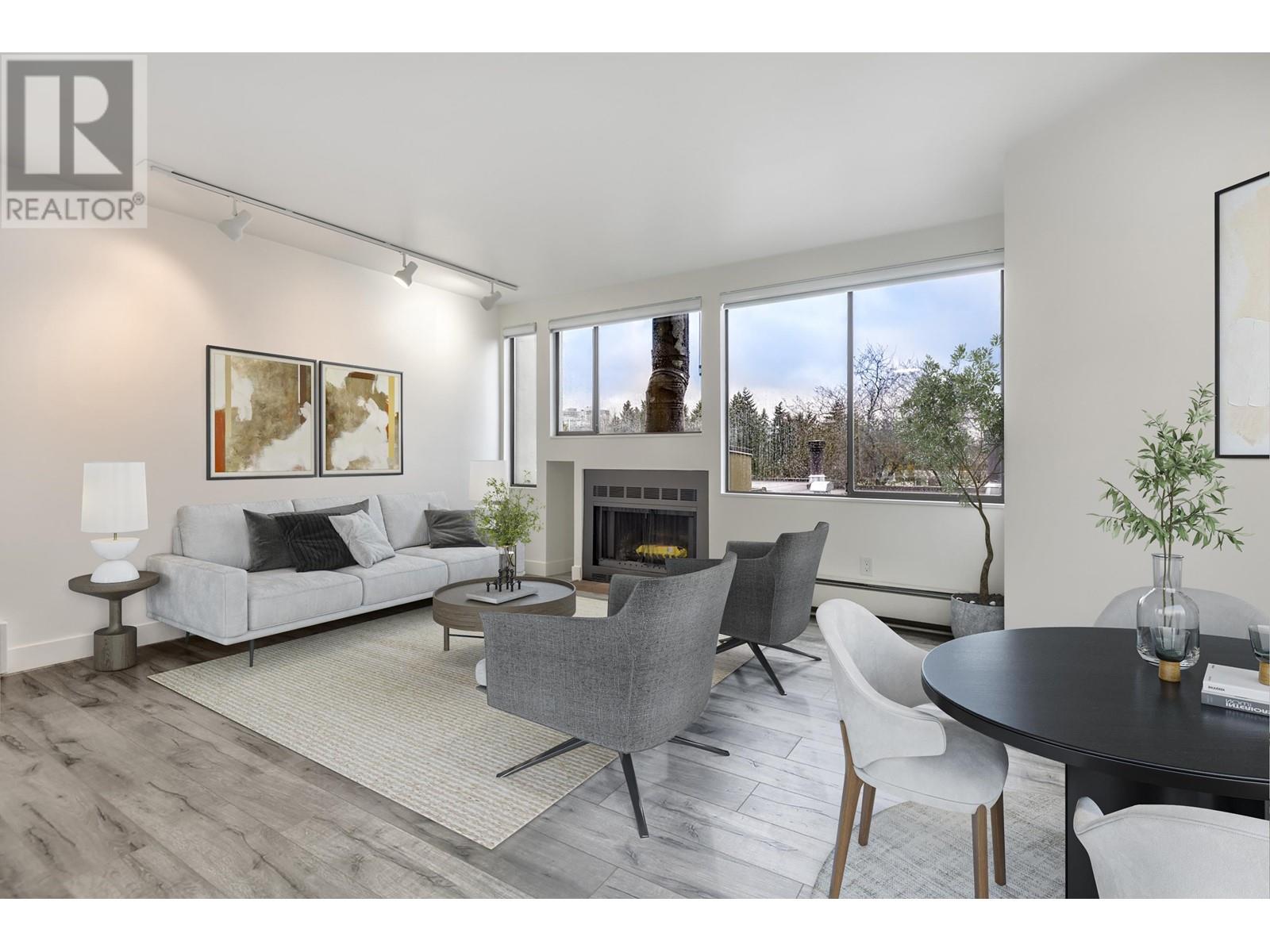 Listing Picture 3 of 19 : 118 811 W 7TH AVENUE, Vancouver / 溫哥華 - 魯藝地產 Yvonne Lu Group - MLS Medallion Club Member