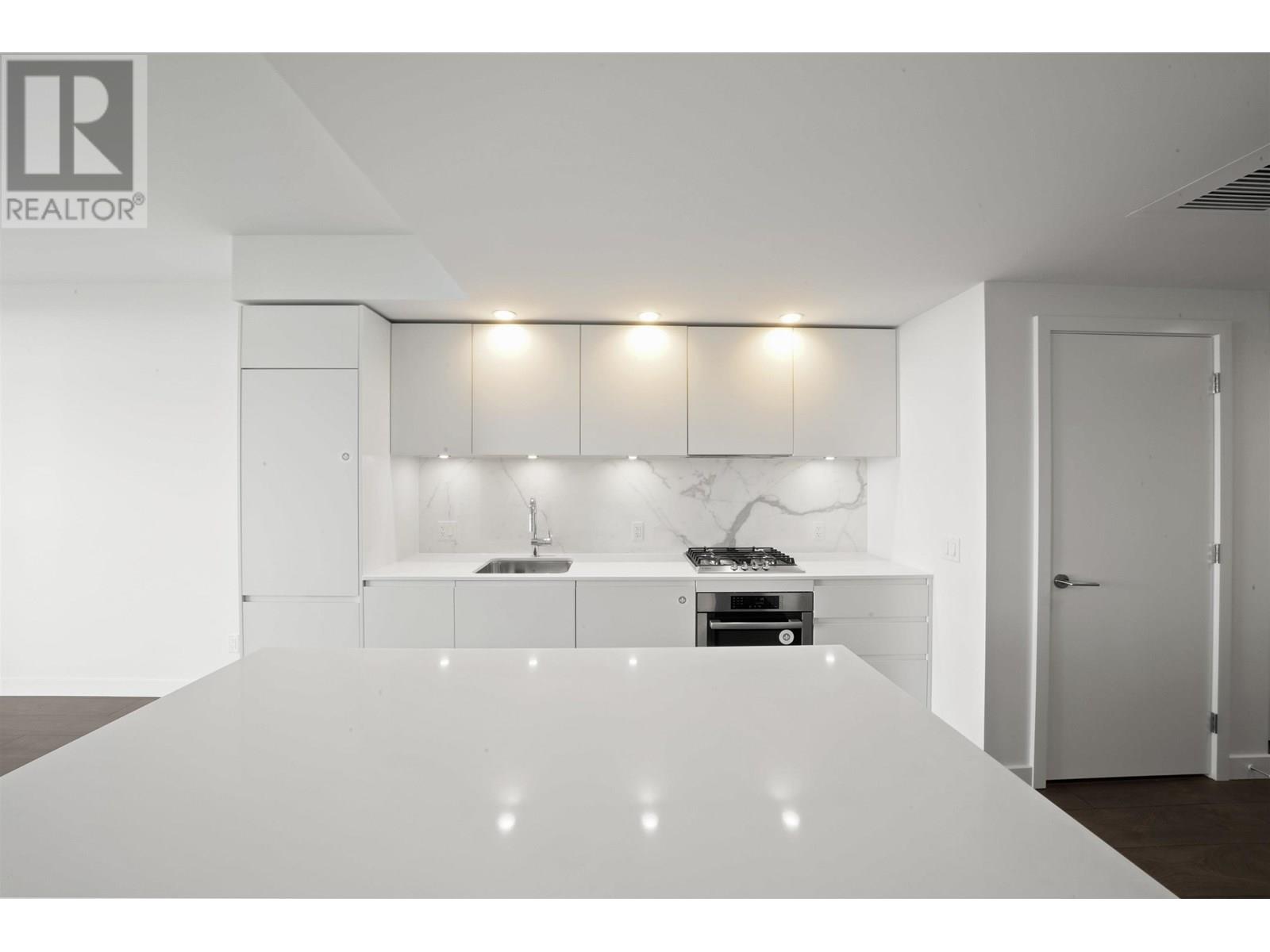 705 6463 Silver Avenue, Burnaby, British Columbia  V5H 0K4 - Photo 3 - R2981778
