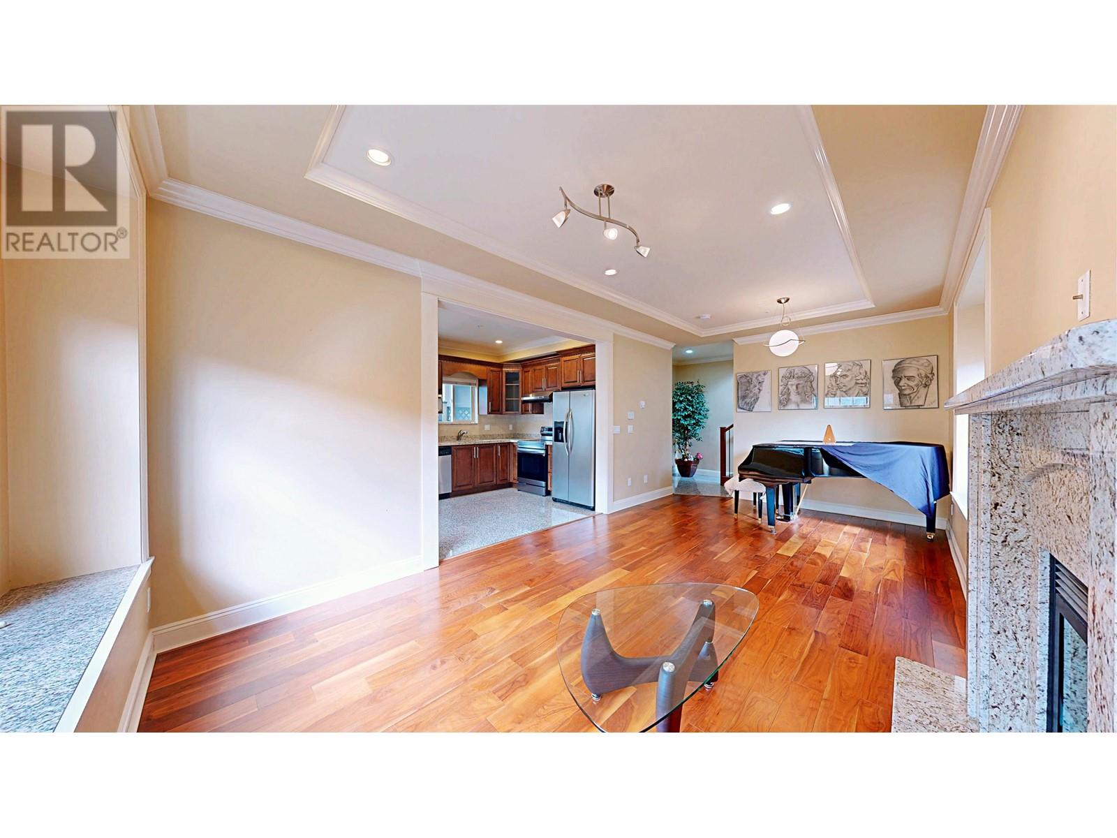 8453 Fremlin Street, Vancouver, British Columbia  V6P 3X1 - Photo 11 - R2982383