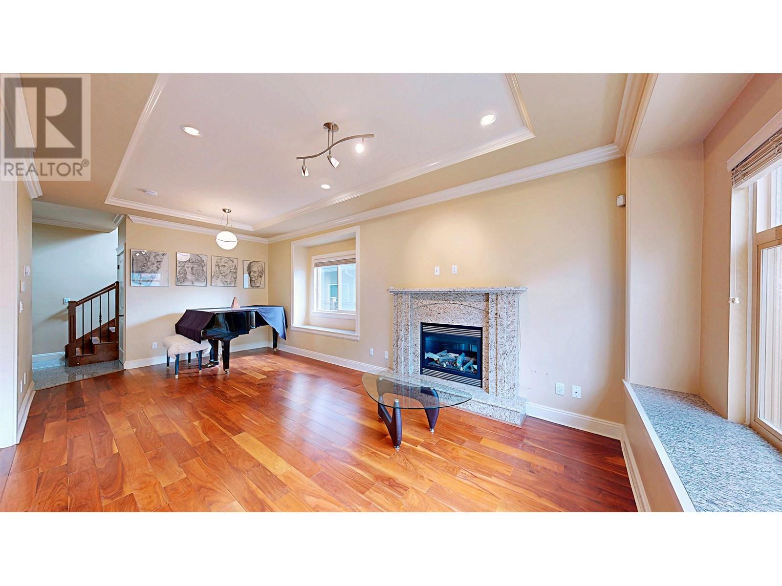 8453 Fremlin Street, Vancouver, British Columbia  V6P 3X1 - Photo 10 - R2982383
