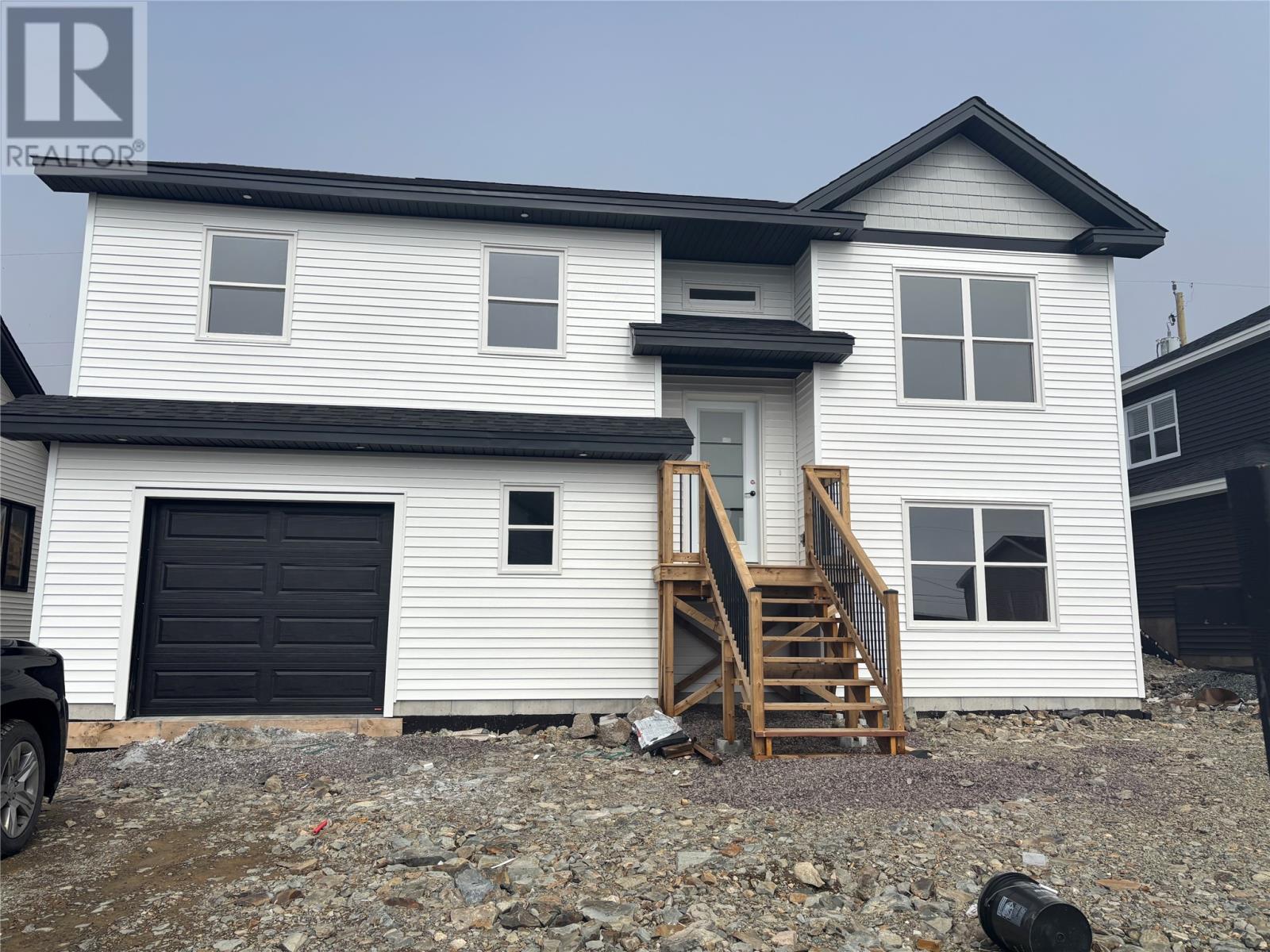 Property at 9 Lawn Point Avenue image 1
