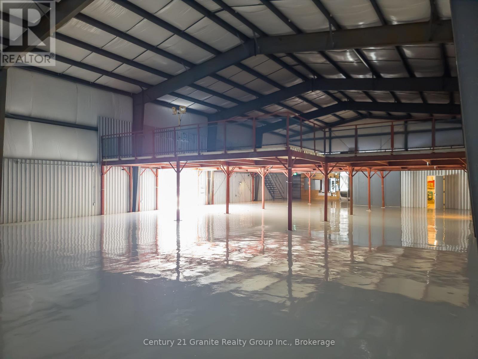 367 Industrial Park Road, Dysart Et Al, Ontario  K0M 1S0 - Photo 3 - X12044391