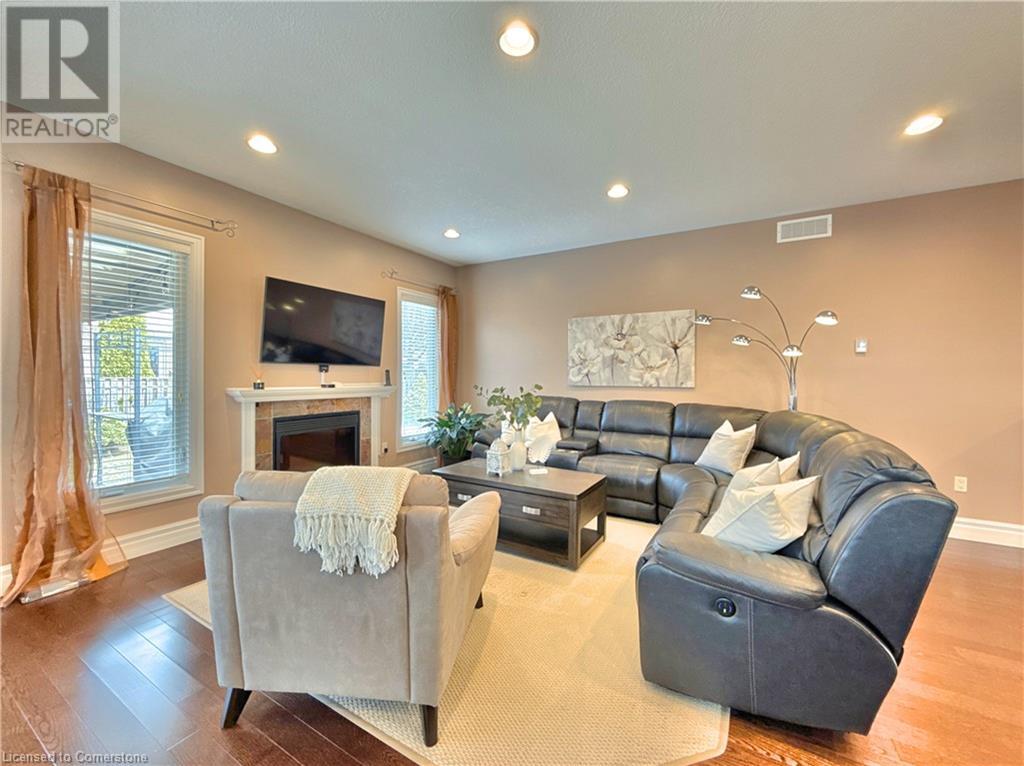 Photo 19 of 44 for 665 Kokanee Road