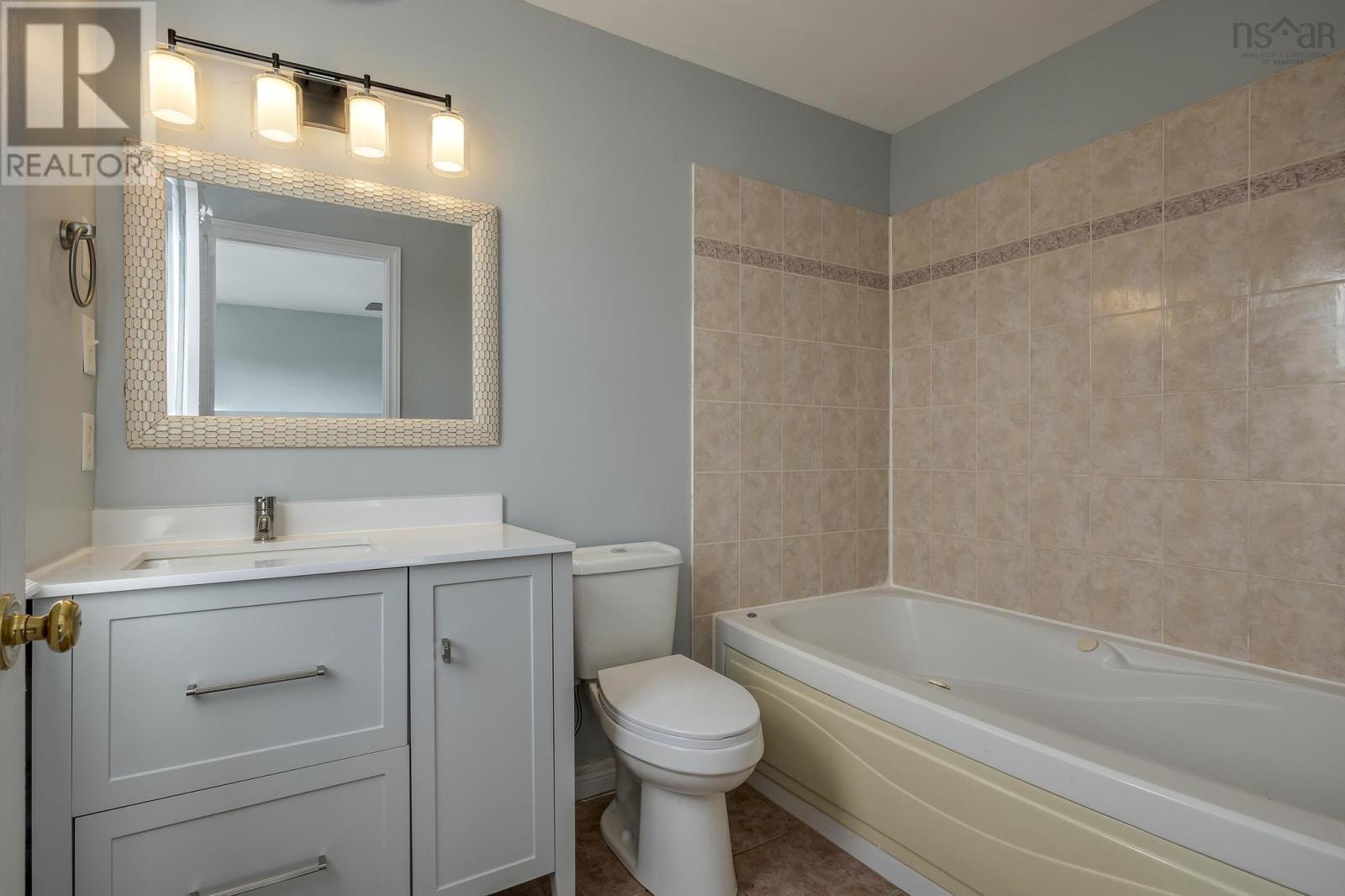 223 Oceanview Drive, Halifax, Nova Scotia  B4A 4G9 - Photo 25 - 202427163