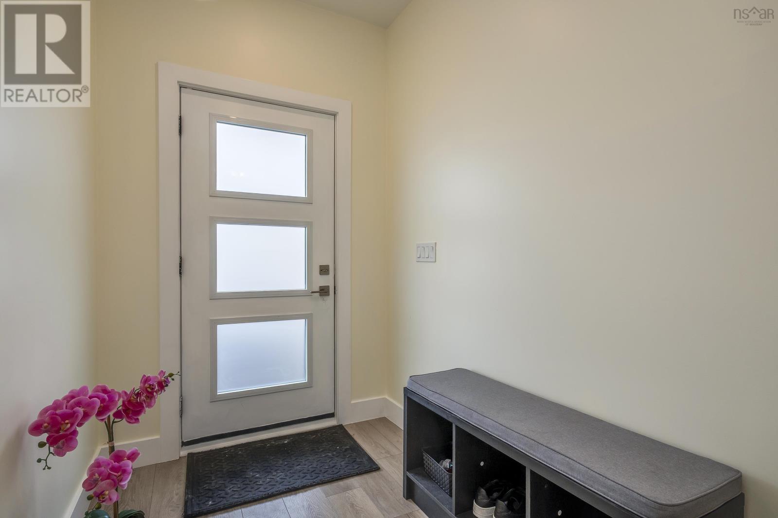 Property at 78 Tyler Street image 4
