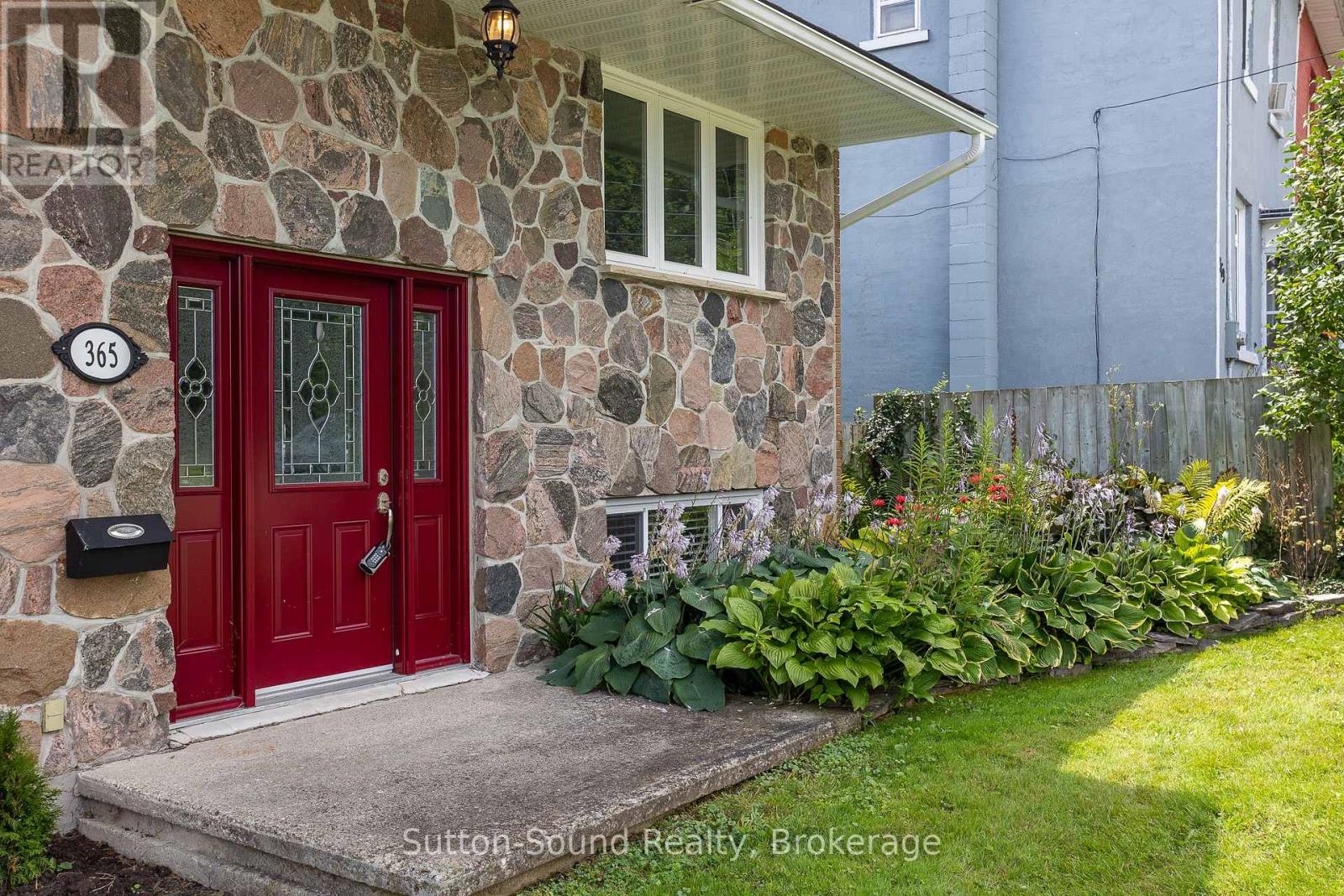365 24th Street W, Owen Sound, Ontario  N4K 4H7 - Photo 2 - X12044439